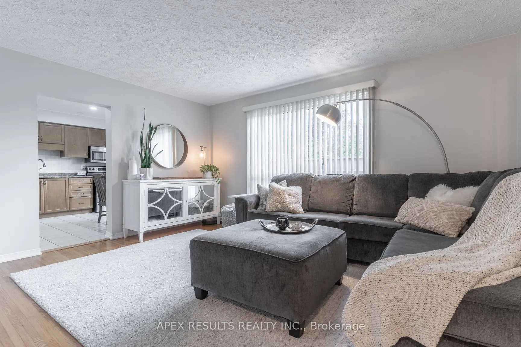 Photo 5 of Unit 3, 23 Woodman Drive S, Hamilton, Corman — HOMEH