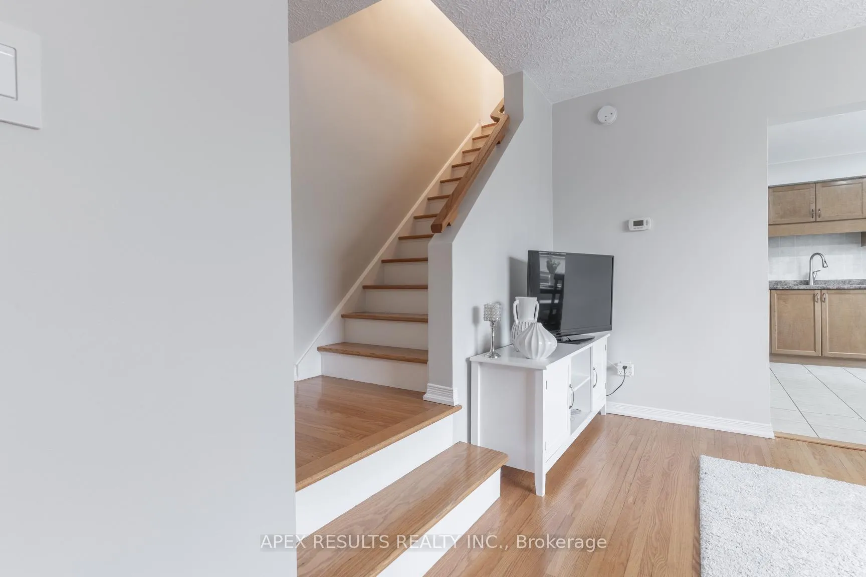 Photo 12 of Unit 3, 23 Woodman Drive S, Hamilton, Corman — HOMEH