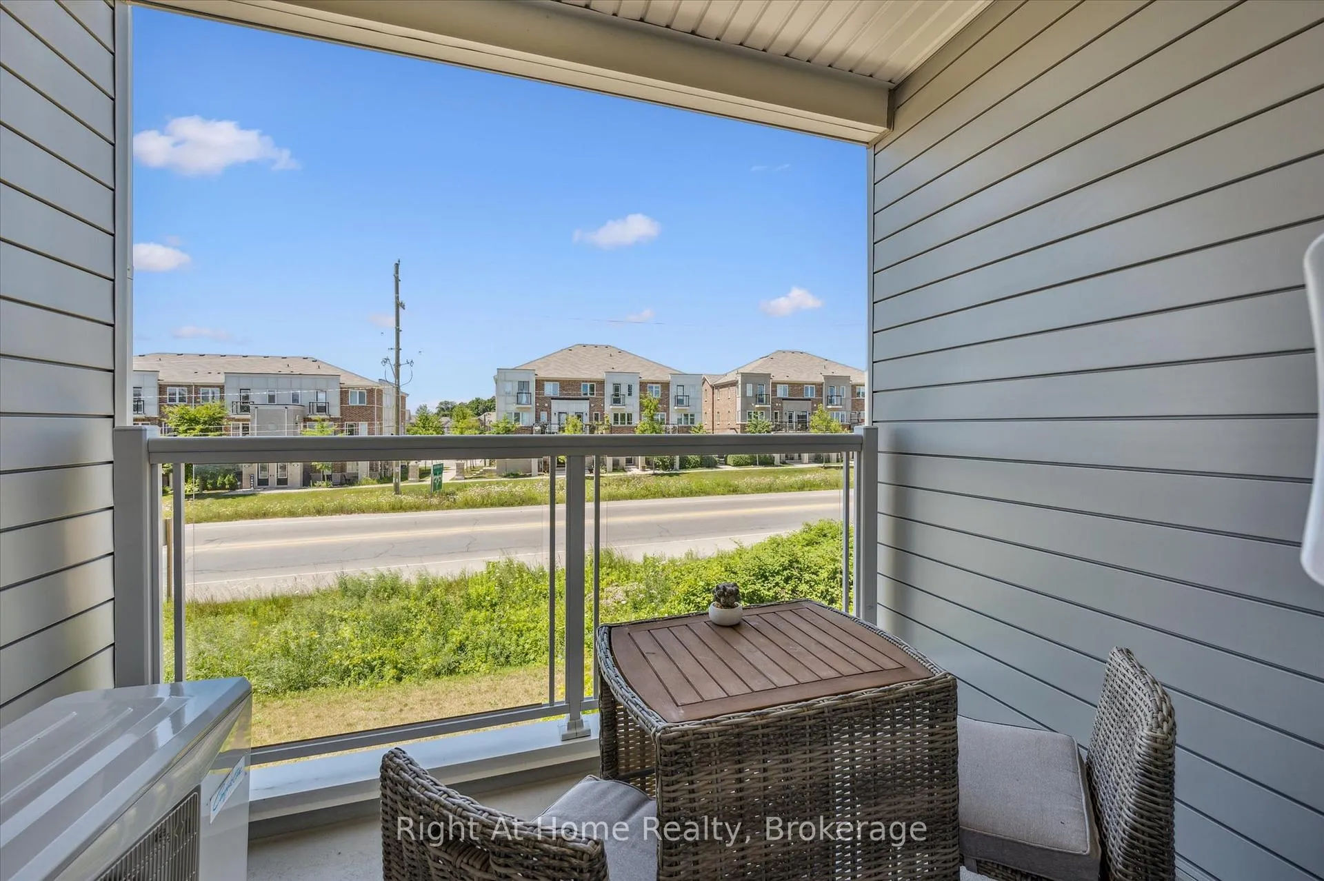 Photo 30 of 1570 Fischer-Hallman Road, Kitchener — HOMEH