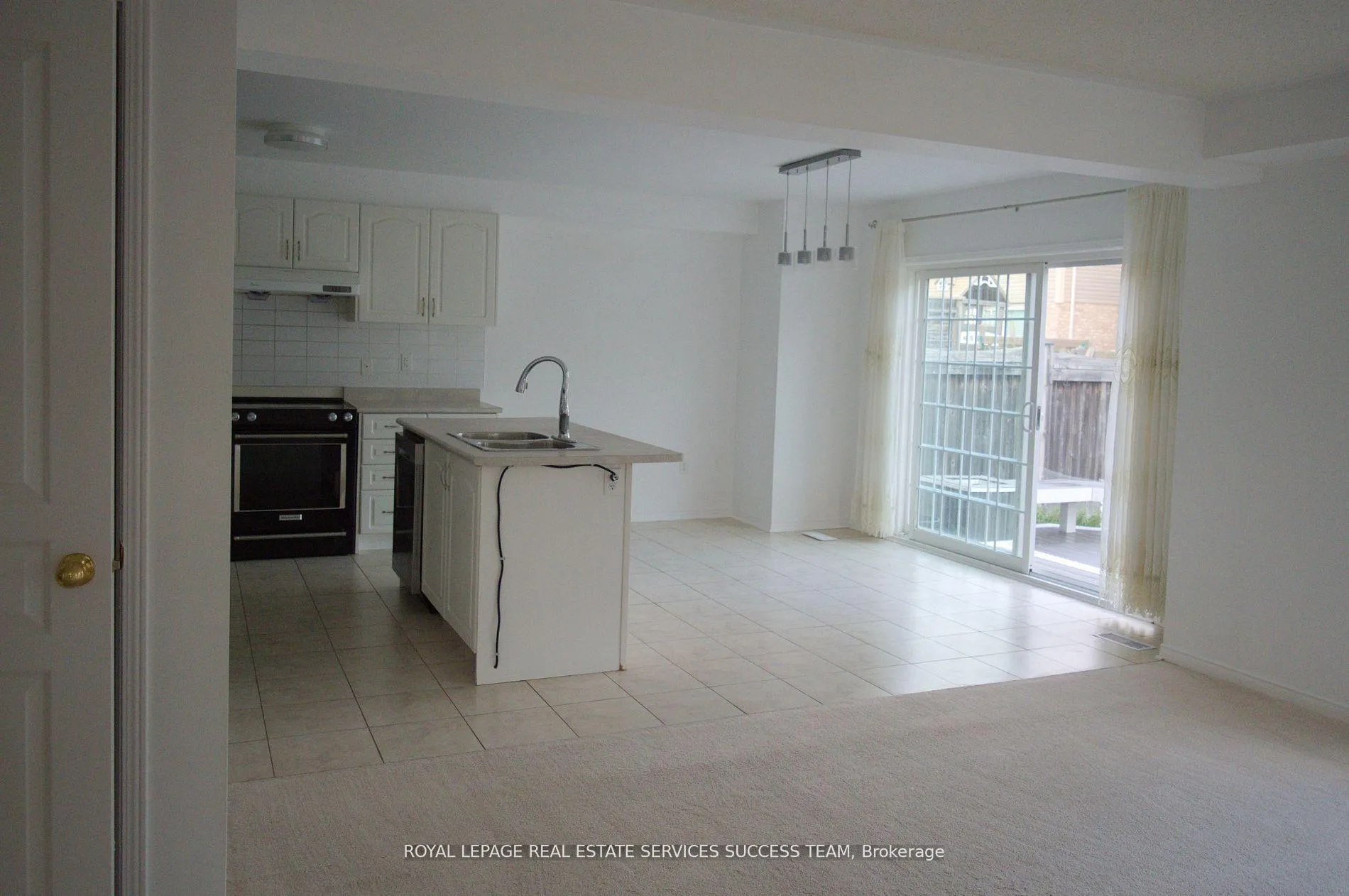 Photo 10 of 1129 Beneford Road, Oshawa, Eastdale — HOMEH
