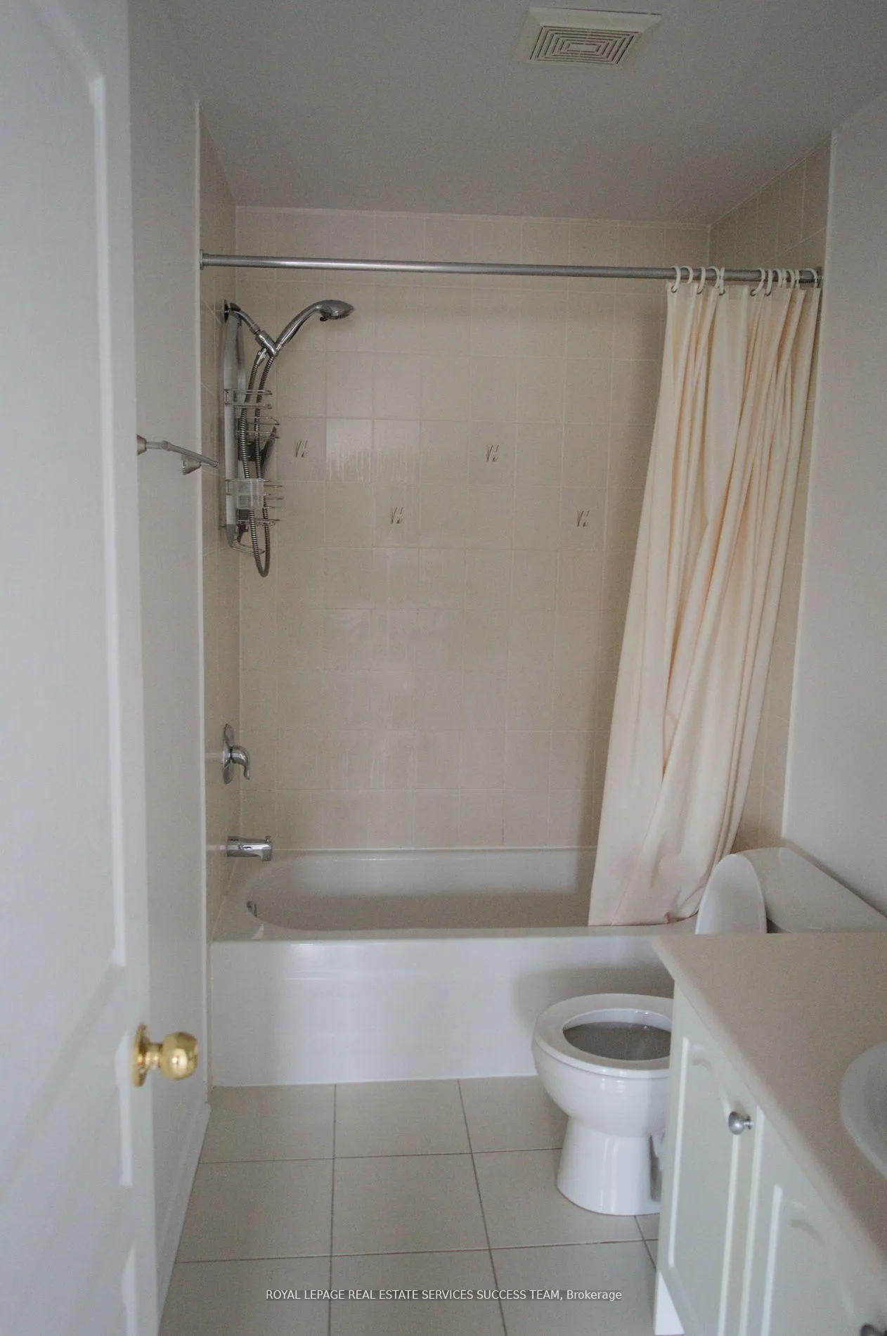Photo 13 of 1129 Beneford Road, Oshawa, Eastdale — HOMEH