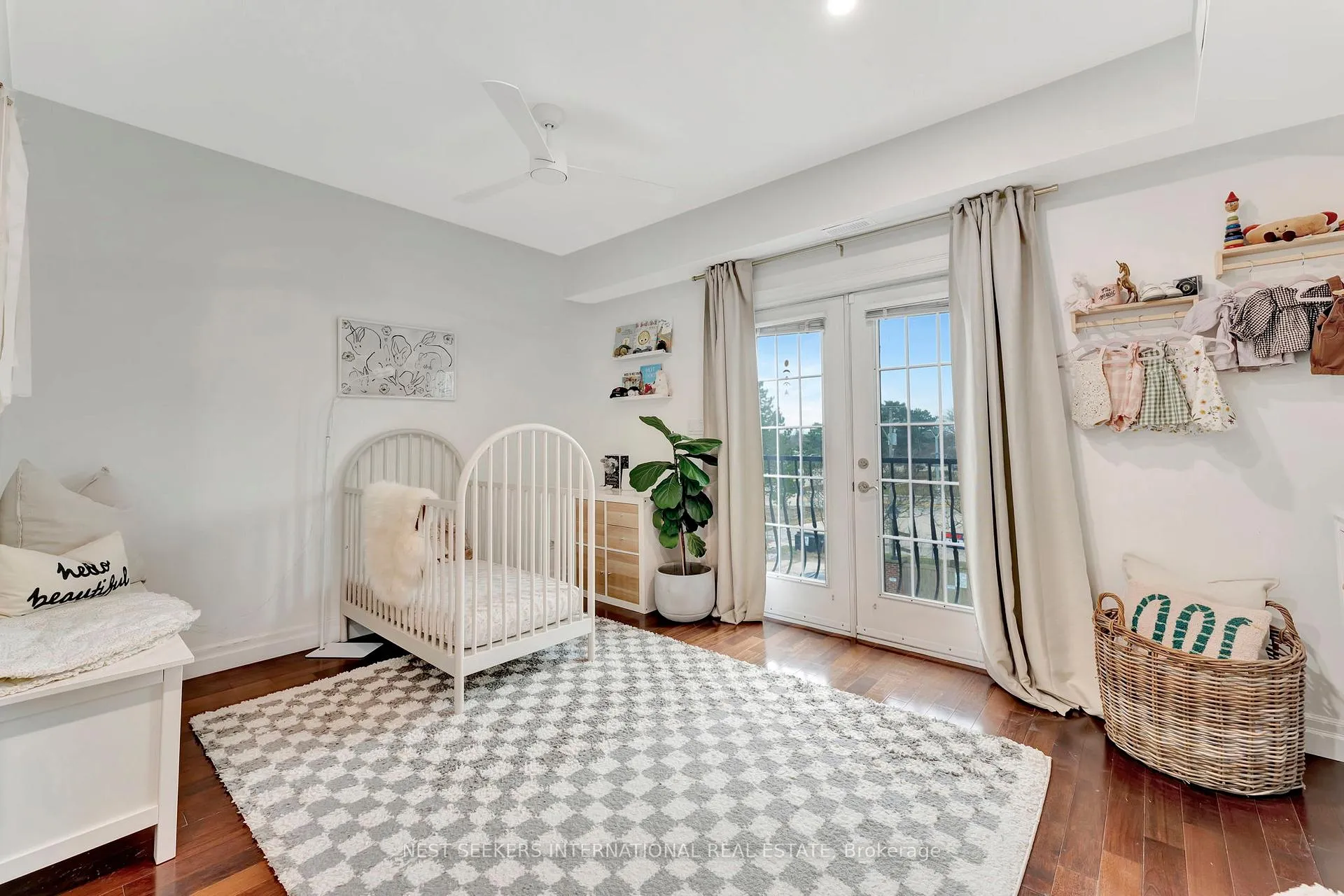 Photo 9 of Unit 303, 555 King Street E, Kitchener — HOMEH