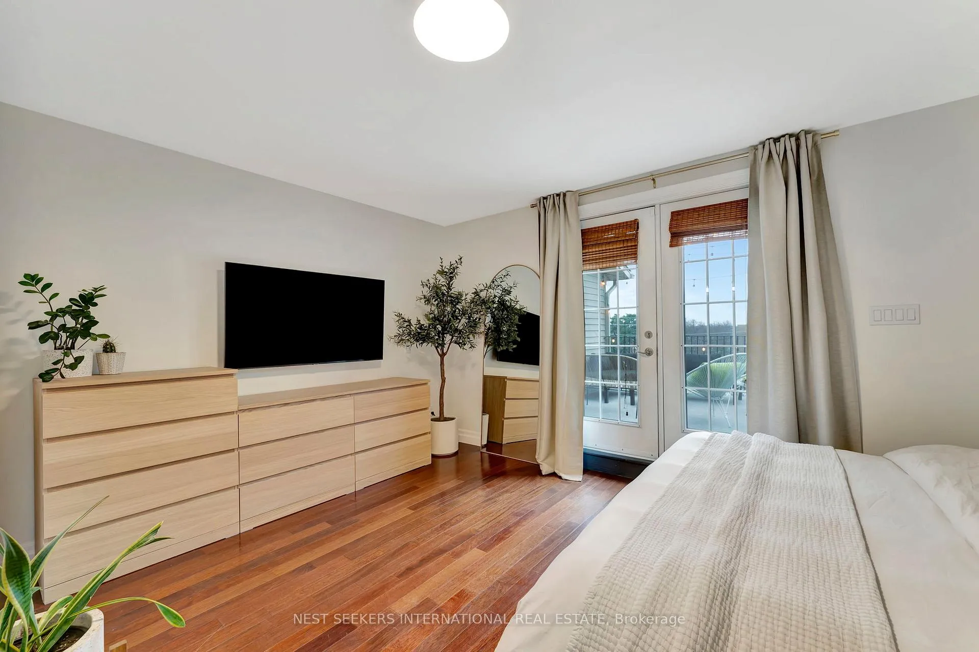 Photo 17 of Unit 303, 555 King Street E, Kitchener — HOMEH