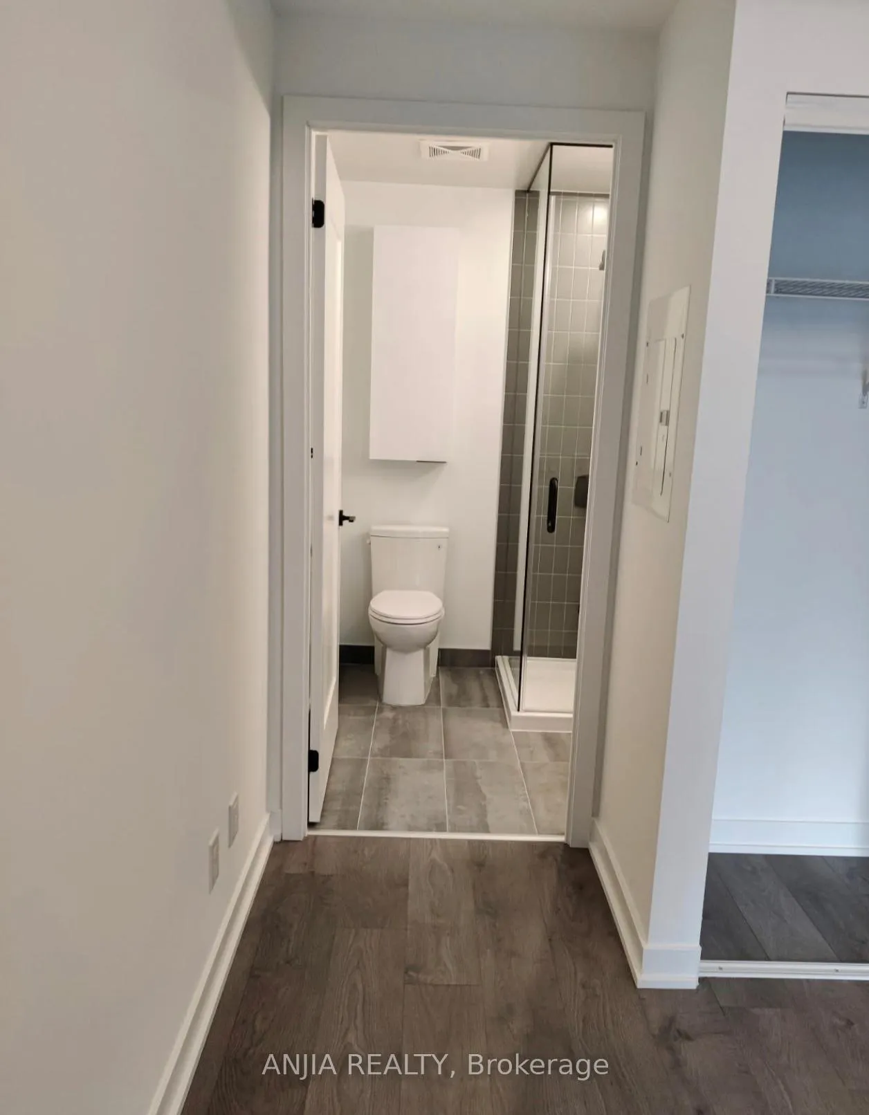 Photo 9 of Unit 618, 5 Defries Street, Toronto, Regent Park — HOMEH