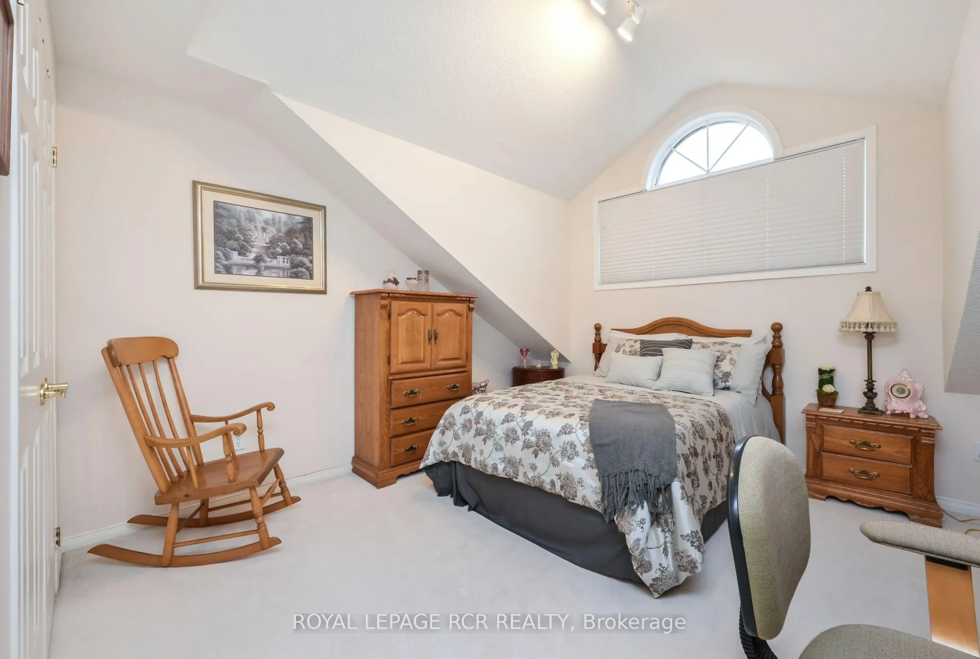 Photo 17 of 147 Riverview Road, New Tecumseth, Alliston — HOMEH