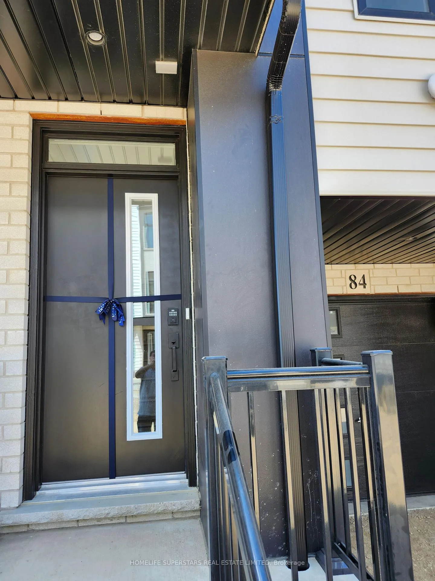 Photo 2 of Unit 84, 55 Tom Brown Drive, Brant, Paris — HOMEH