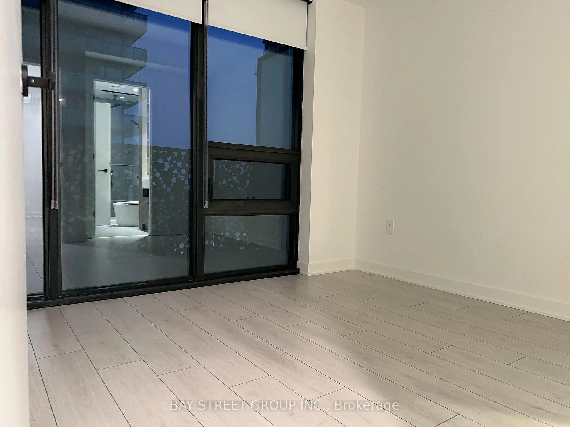 Photo 5 of Unit 3310, 55 Charles Street E, Toronto, Church-Yonge Corridor — HOMEH