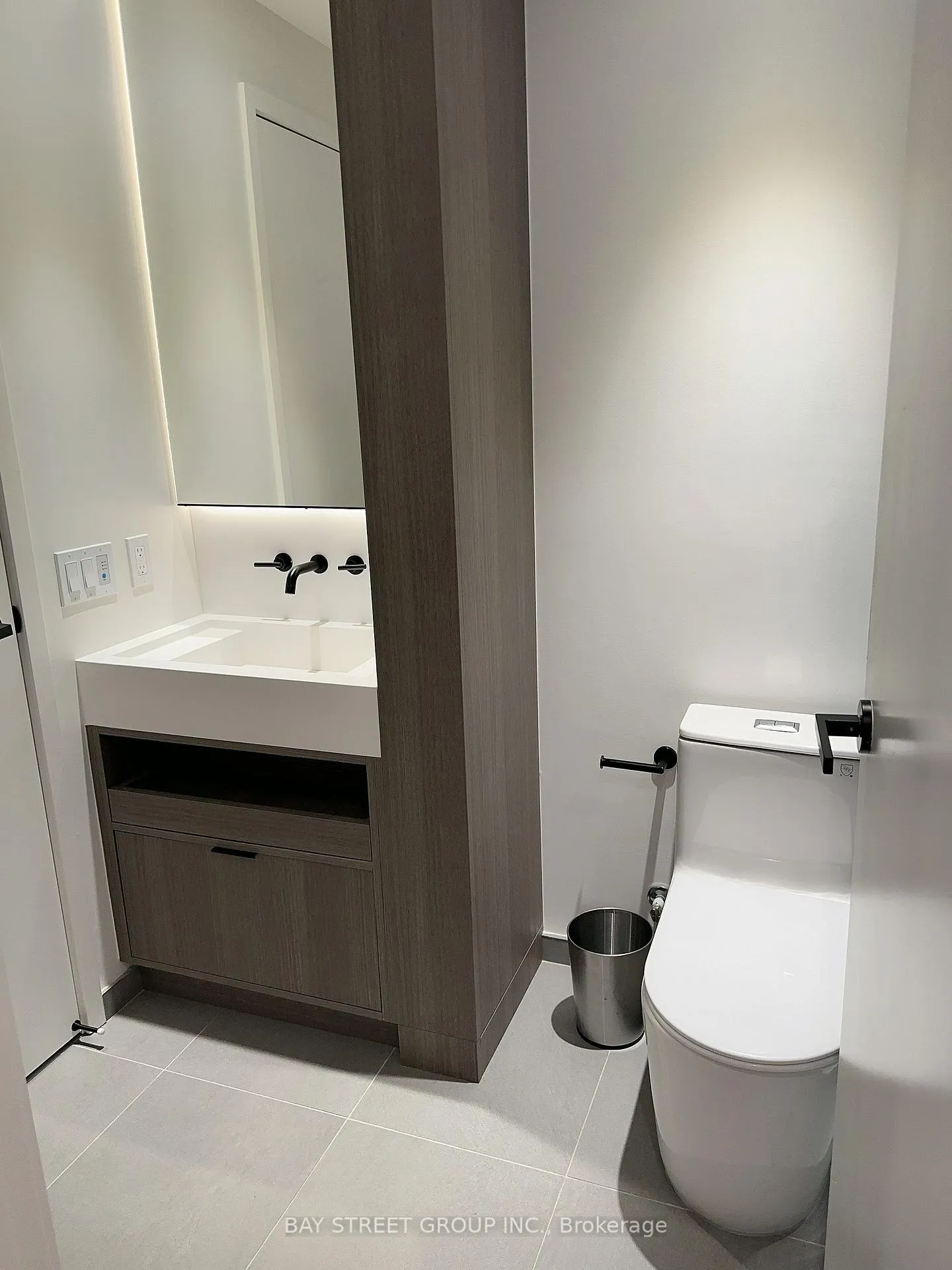 Photo 6 of Unit 3310, 55 Charles Street E, Toronto, Church-Yonge Corridor — HOMEH