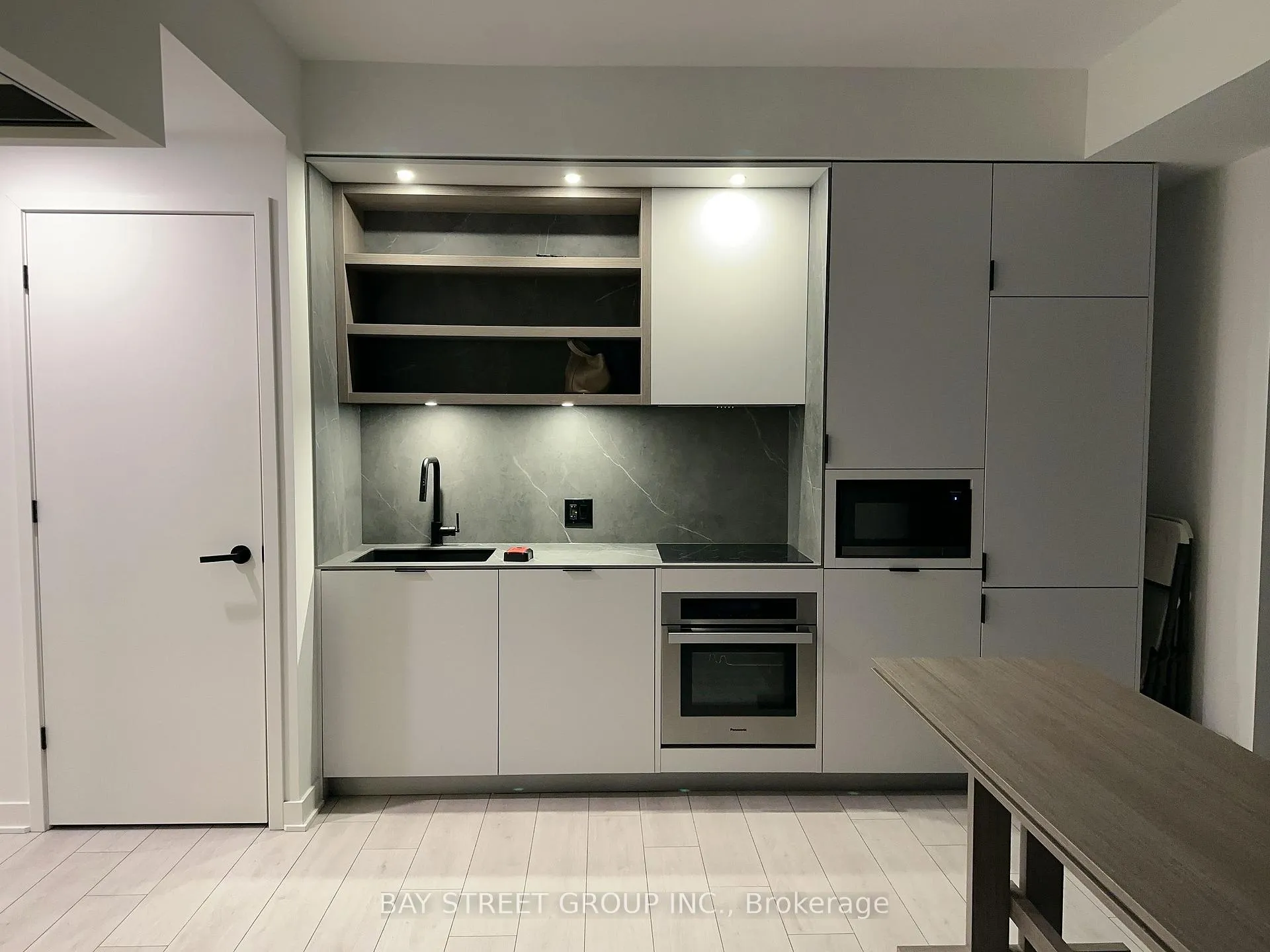 Photo 9 of Unit 3310, 55 Charles Street E, Toronto, Church-Yonge Corridor — HOMEH
