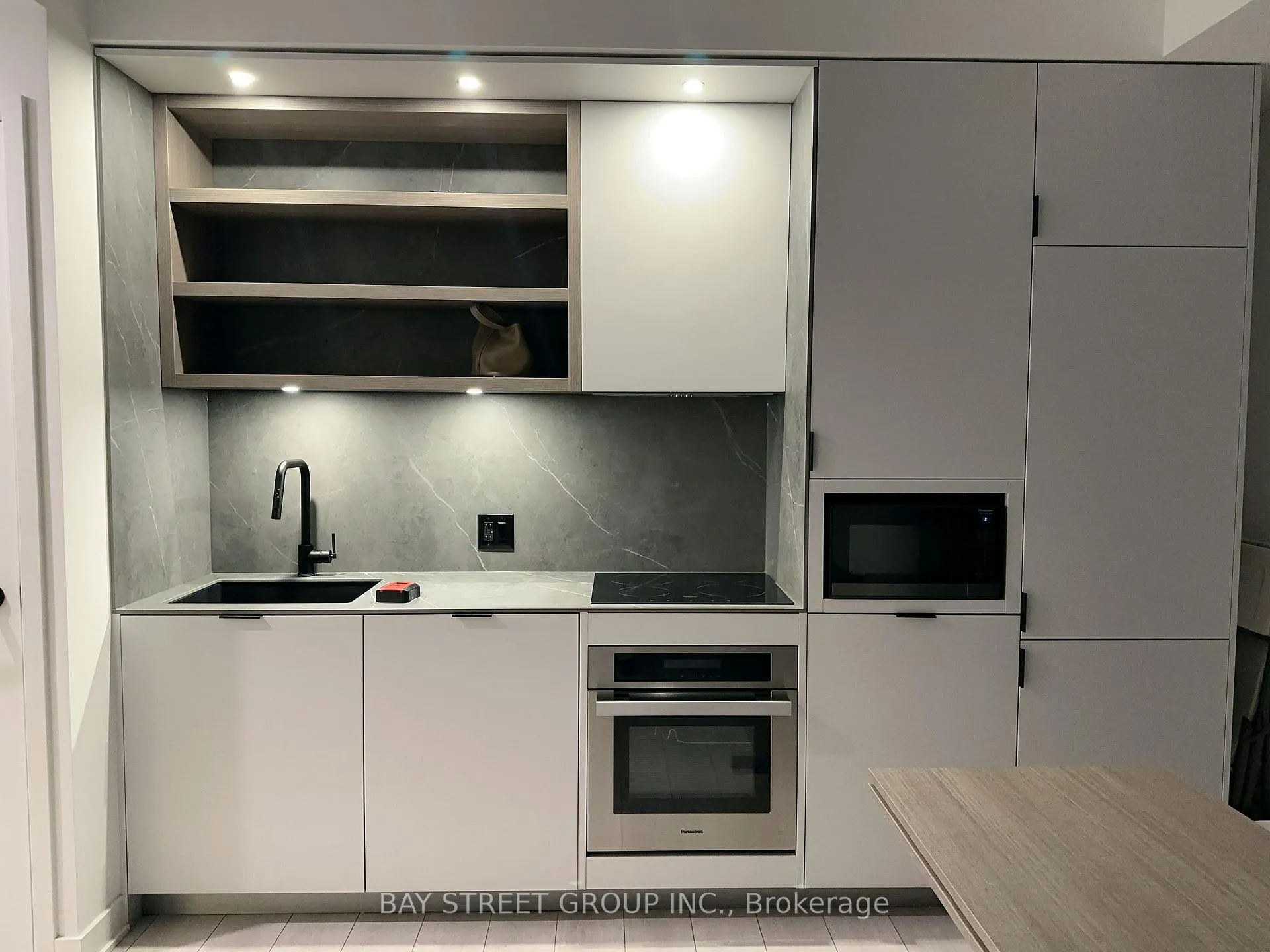 Photo 10 of Unit 3310, 55 Charles Street E, Toronto, Church-Yonge Corridor — HOMEH