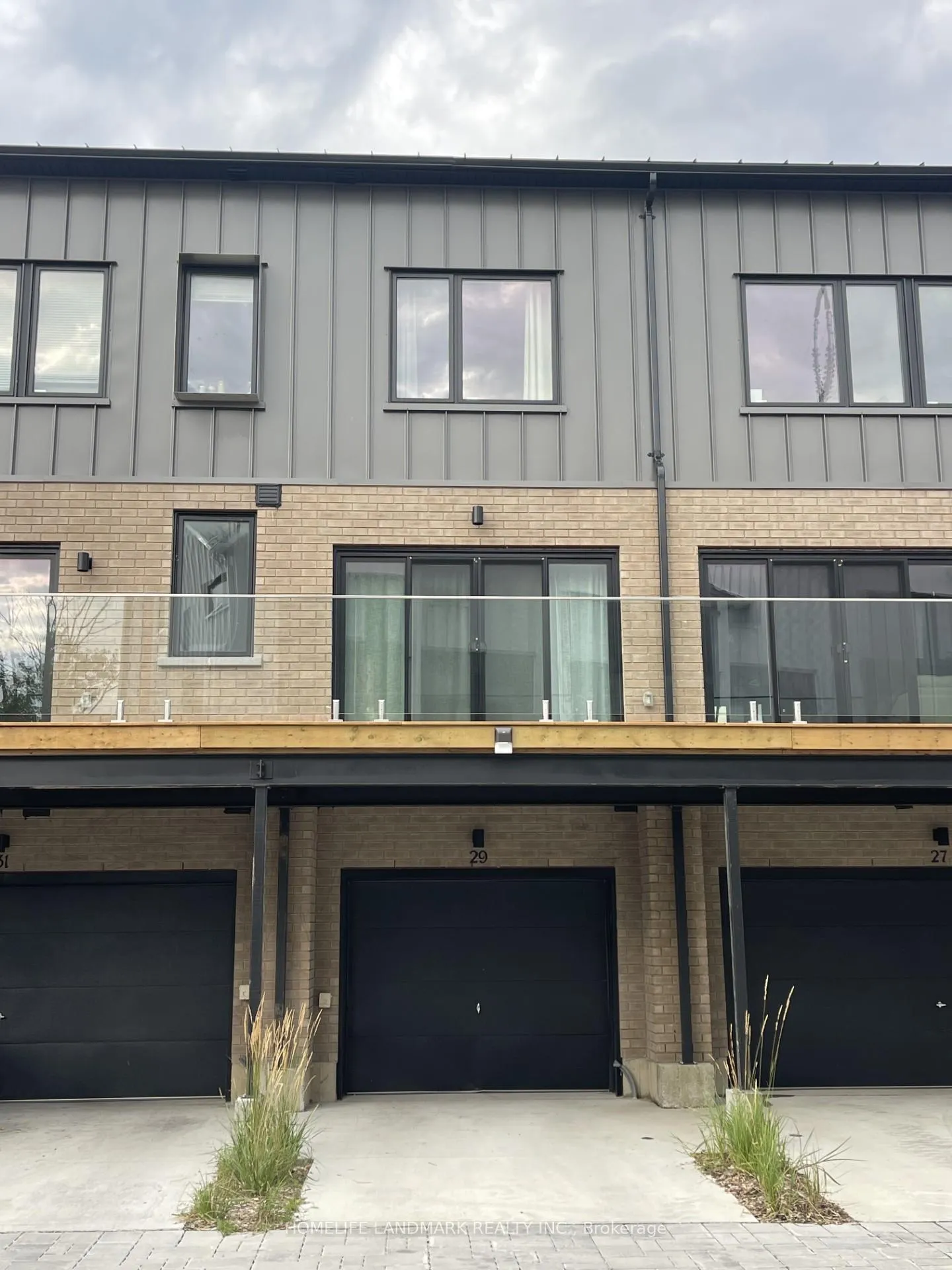 Photo 20 of 29 Rainwater Lane, Barrie, Holly — HOMEH