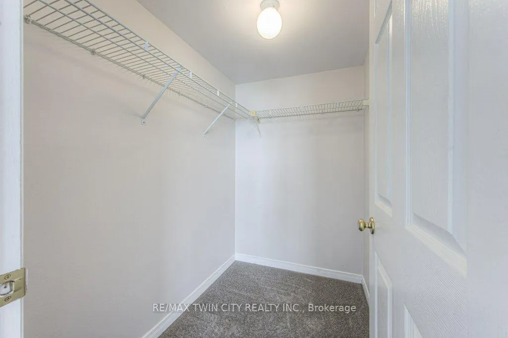 Photo 18 of Unit 202, 3267 King Street E, Kitchener — HOMEH