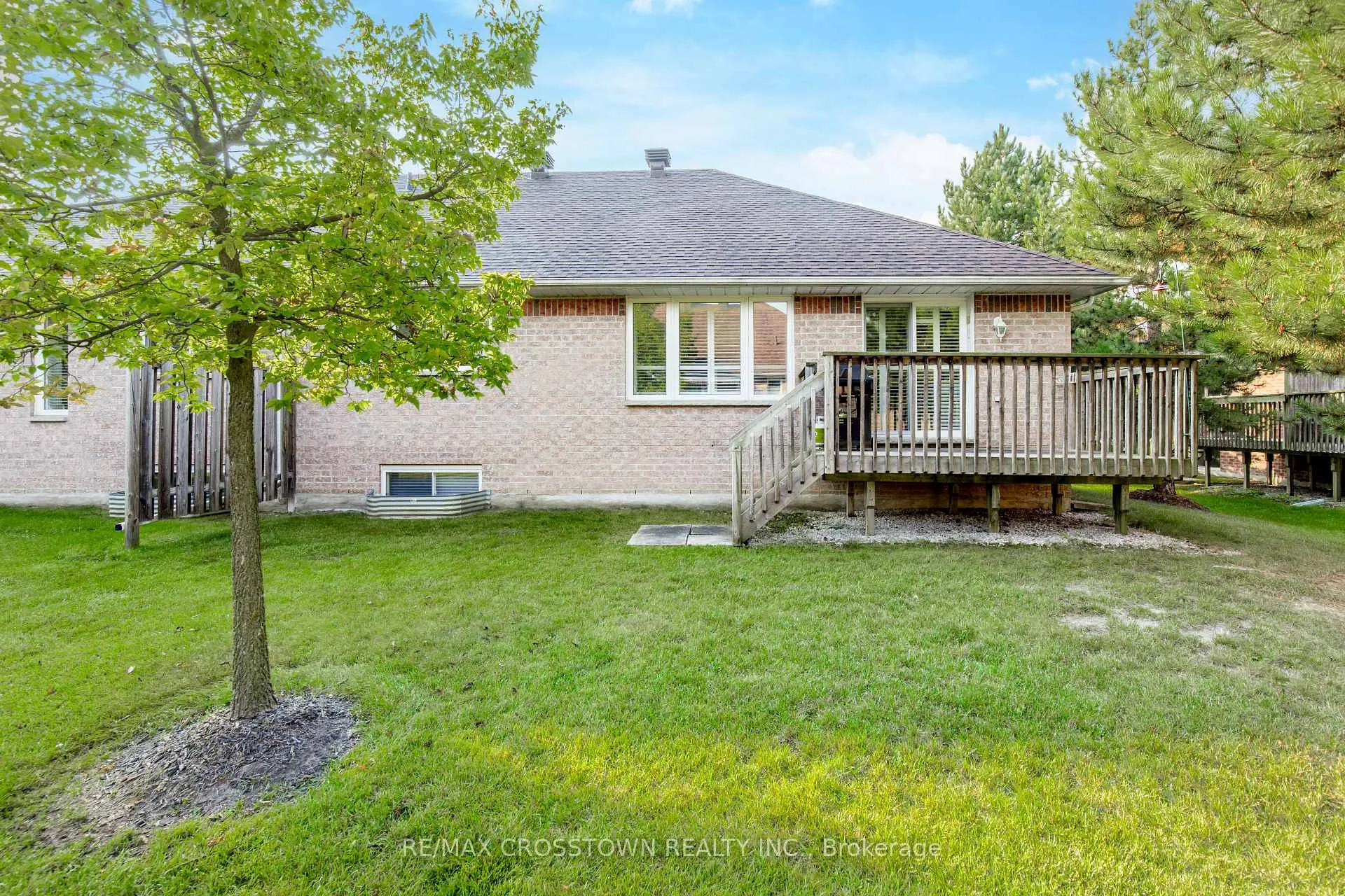 Photo 31 of Unit 16, 358 Little Avenue, Barrie, Painswick North — HOMEH
