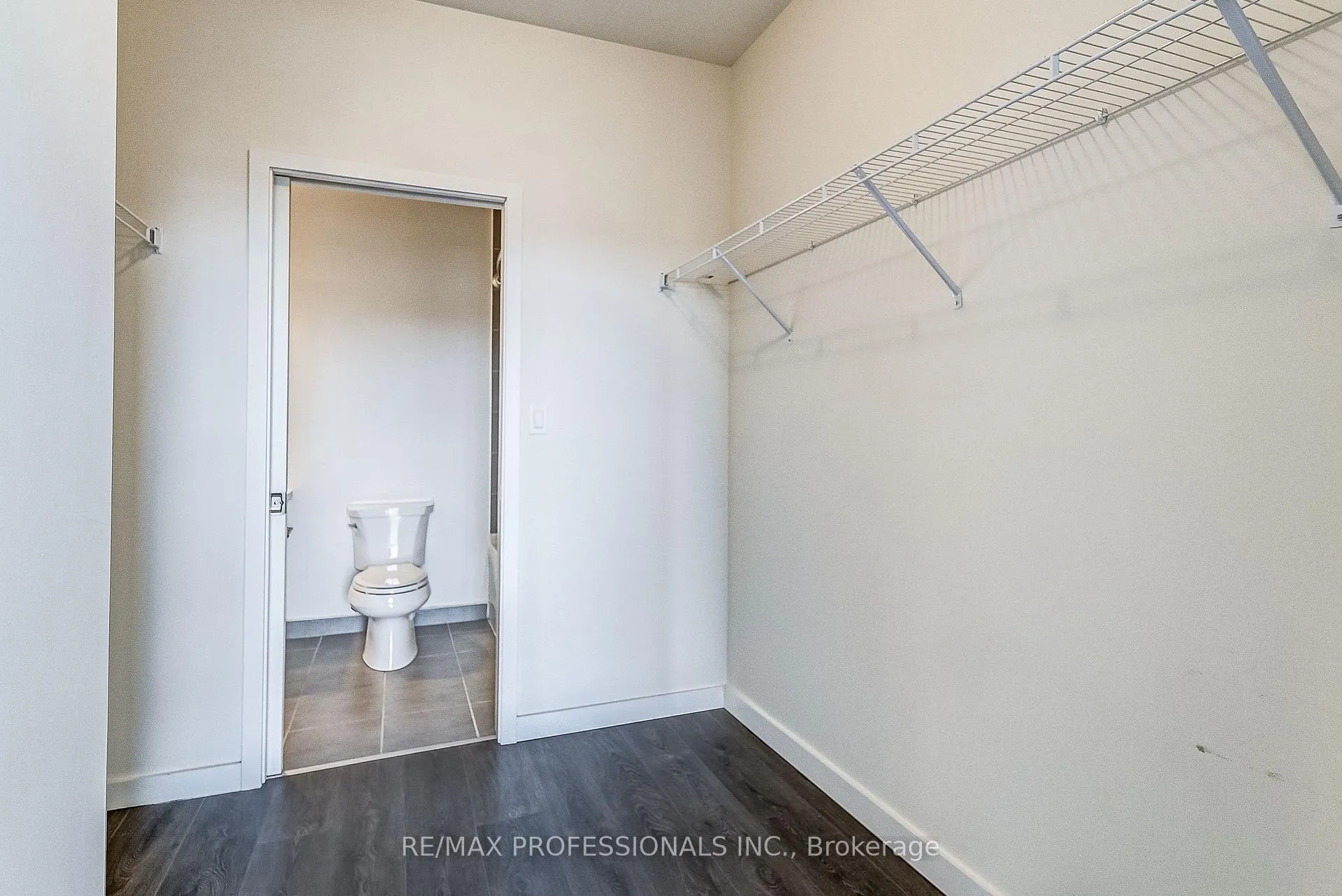 Photo 22 of Unit 421, 690 King Street W, Kitchener, KW Hospital — HOMEH