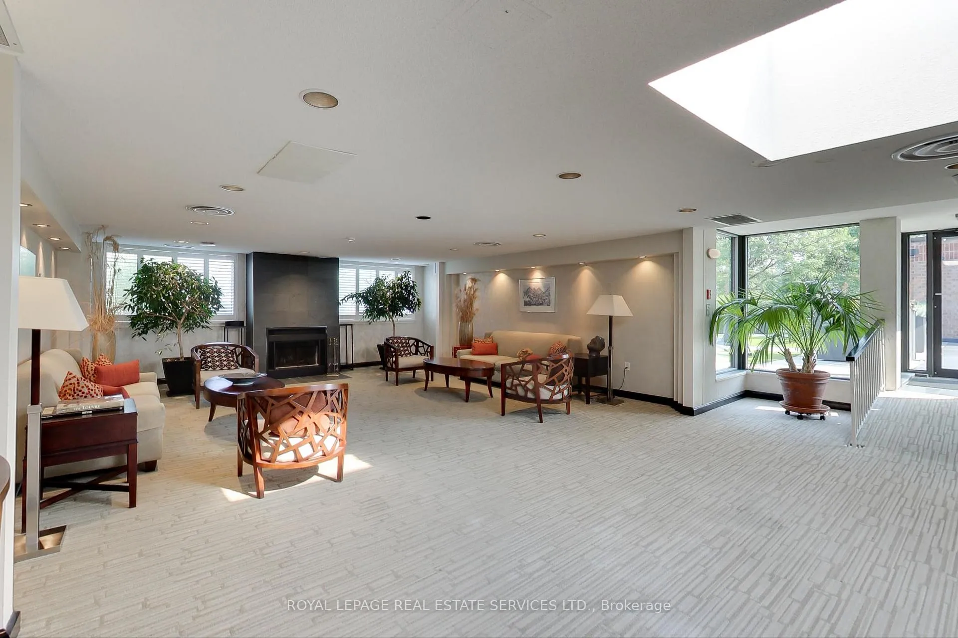 Photo 16 of Unit 514, 225 Davenport Road, Toronto, The Annex — HOMEH