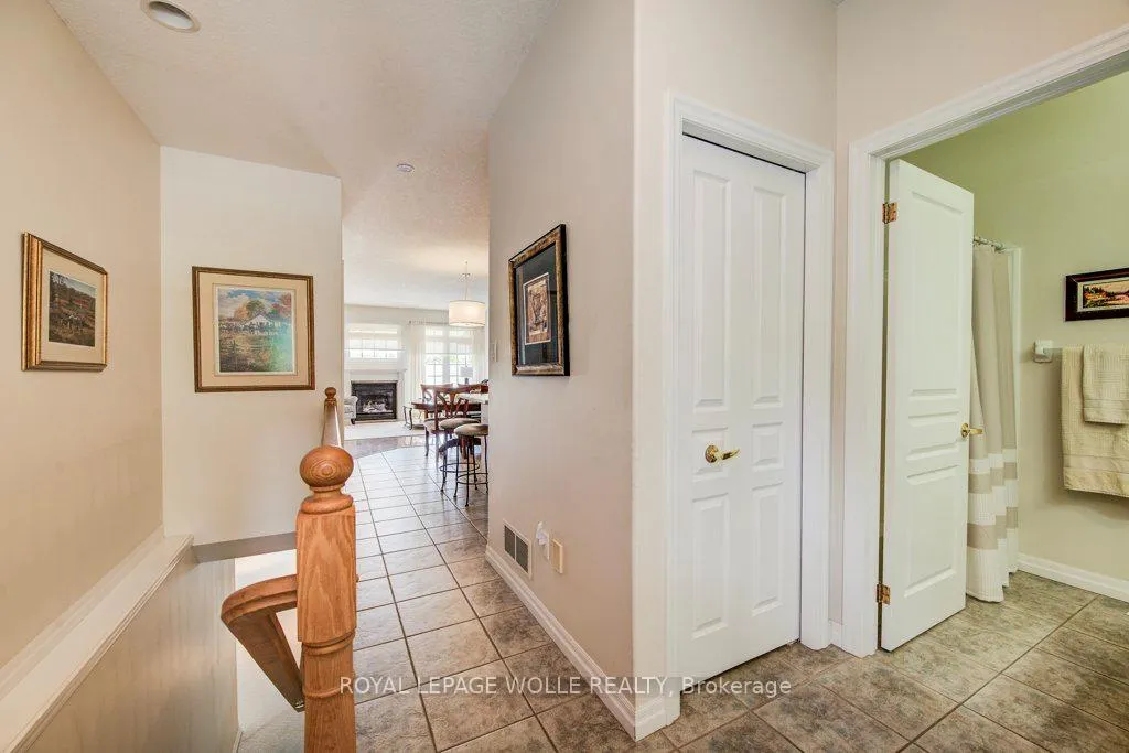 Photo 4 of Unit 3, 165 Chandos Drive, Kitchener — HOMEH