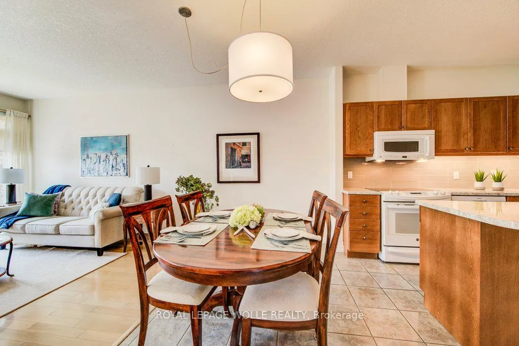 Photo 13 of Unit 3, 165 Chandos Drive, Kitchener — HOMEH