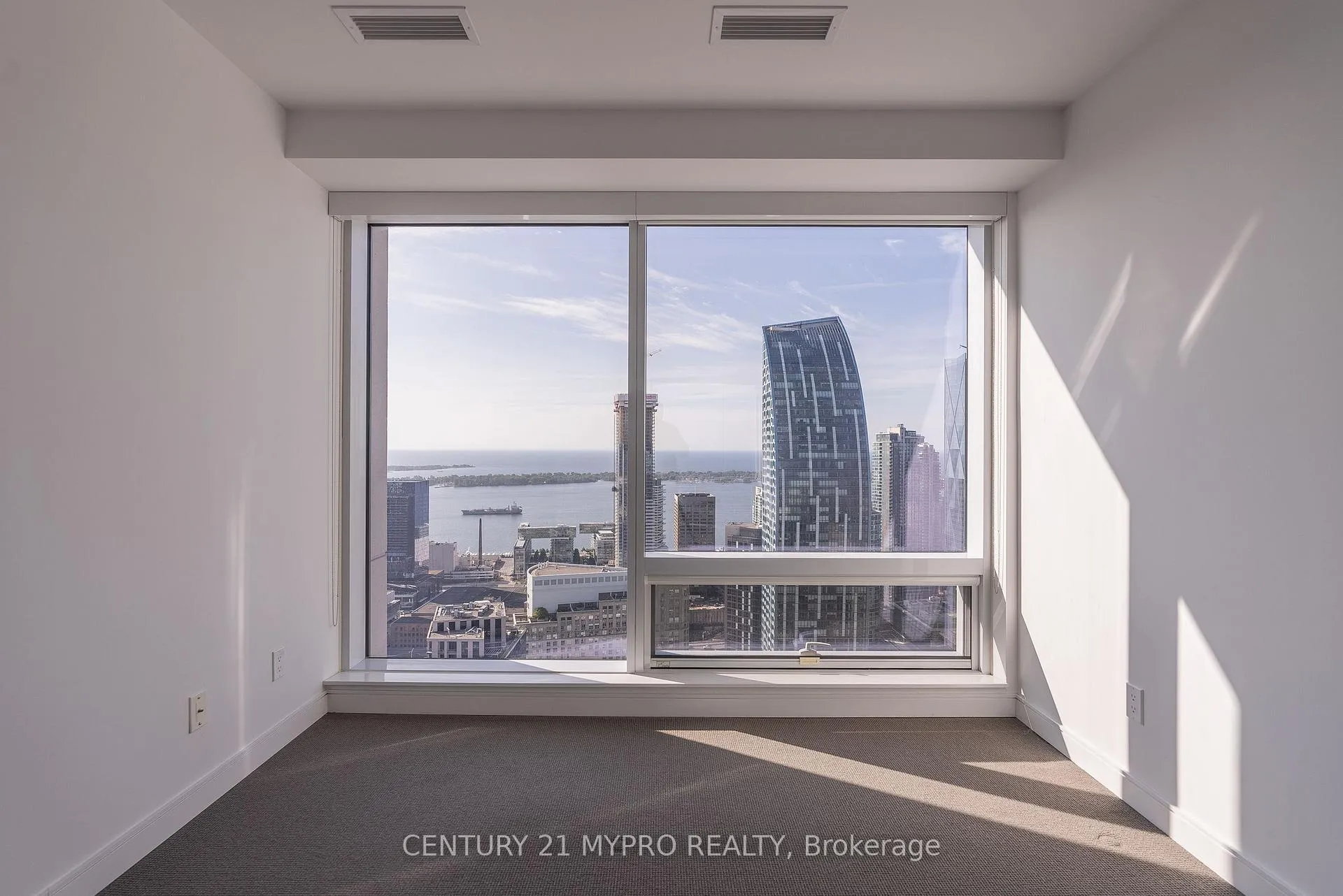 Photo 19 of Unit 4706, 88 Scott Street, Toronto, Church-Yonge Corridor — HOMEH