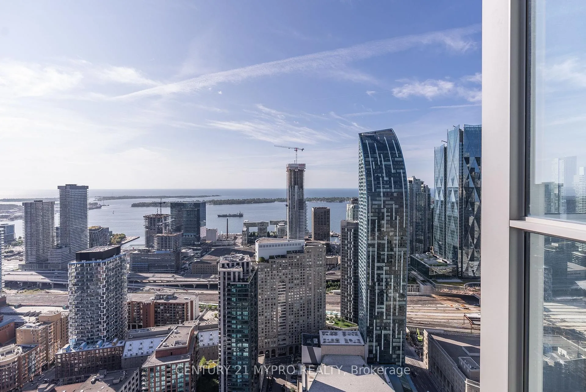 Photo 27 of Unit 4706, 88 Scott Street, Toronto, Church-Yonge Corridor — HOMEH