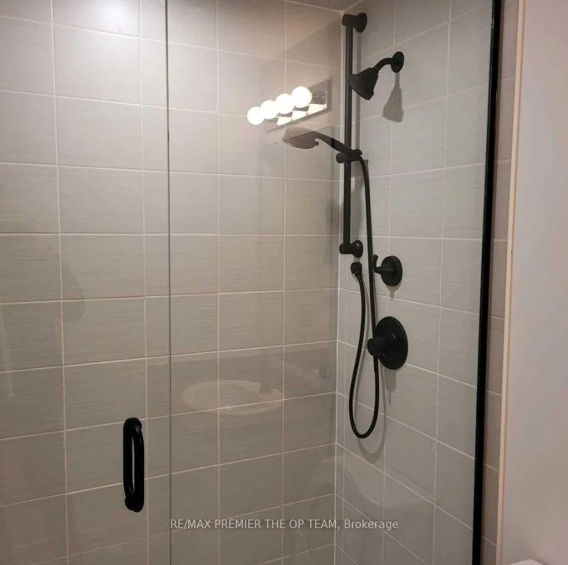 Photo 6 of Unit 218, 4 Spice Way, Barrie, Rural Barrie Southeast — HOMEH