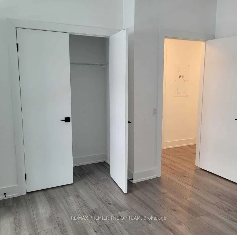 Photo 7 of Unit 218, 4 Spice Way, Barrie, Rural Barrie Southeast — HOMEH