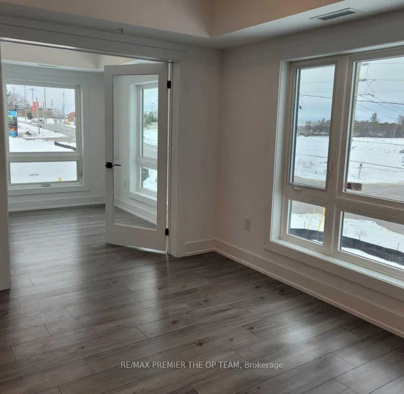 Photo 12 of Unit 218, 4 Spice Way, Barrie, Rural Barrie Southeast — HOMEH