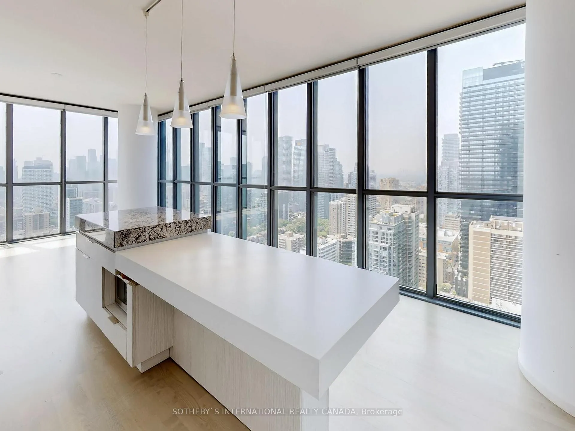 Photo 6 of Unit 3204, 101 Charles Street E, Toronto, Church-Yonge Corridor — HOMEH