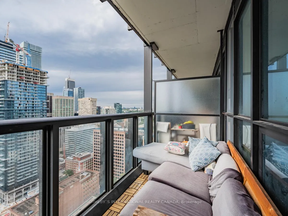 Photo 18 of Unit 3204, 101 Charles Street E, Toronto, Church-Yonge Corridor — HOMEH