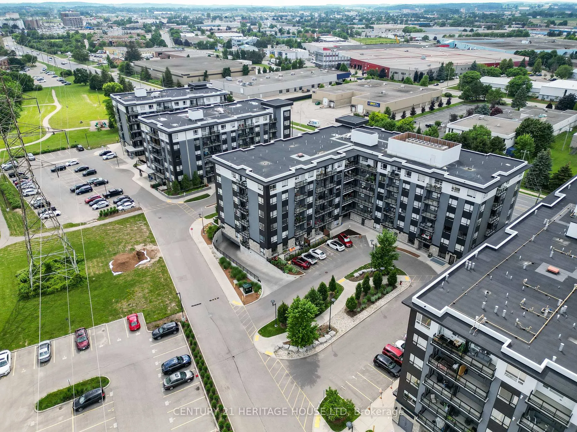 Photo 1 of Unit 512, 251 Northfield Drive E, Waterloo — HOMEH