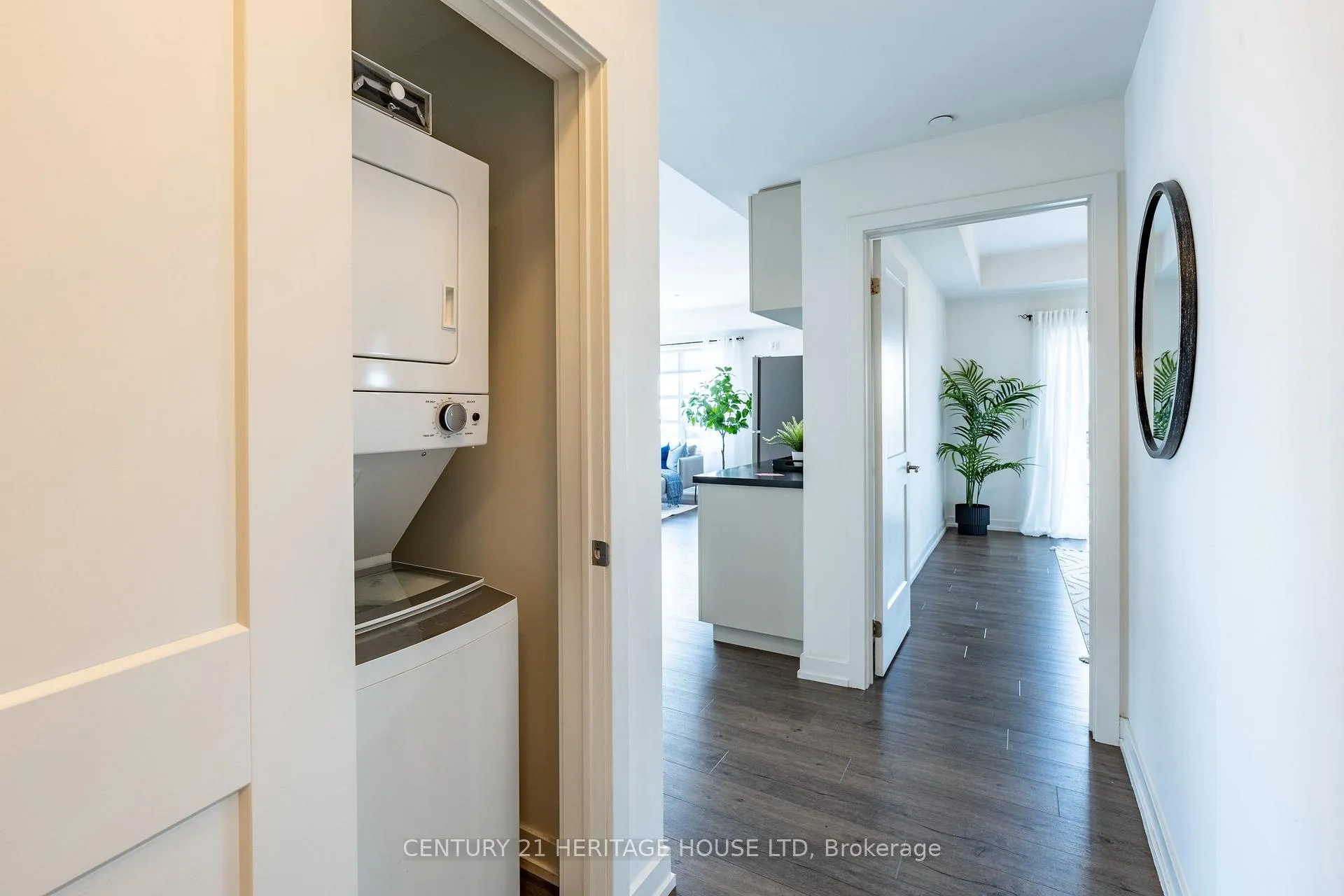 Photo 9 of Unit 512, 251 Northfield Drive E, Waterloo — HOMEH