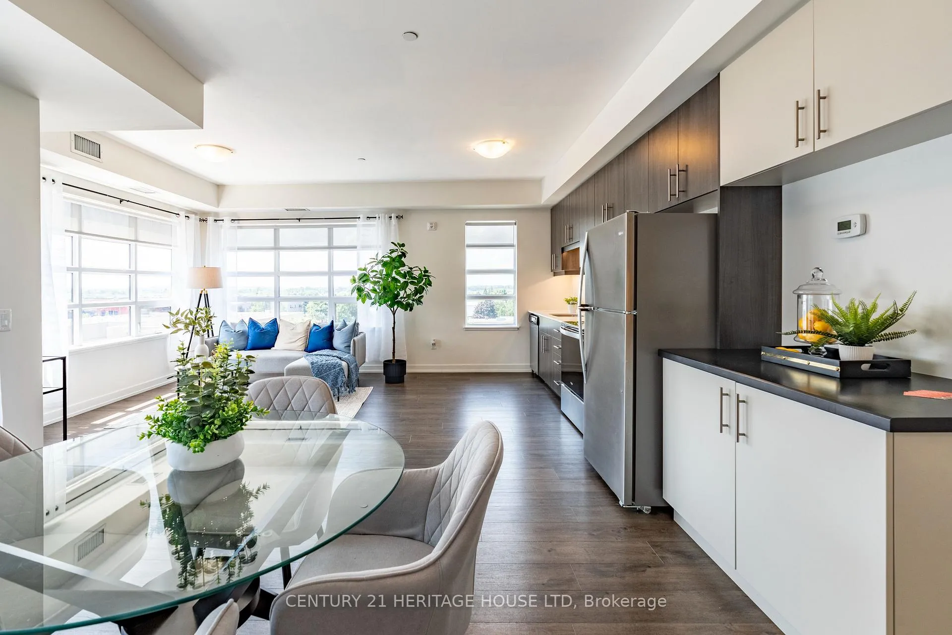 Photo 11 of Unit 512, 251 Northfield Drive E, Waterloo — HOMEH