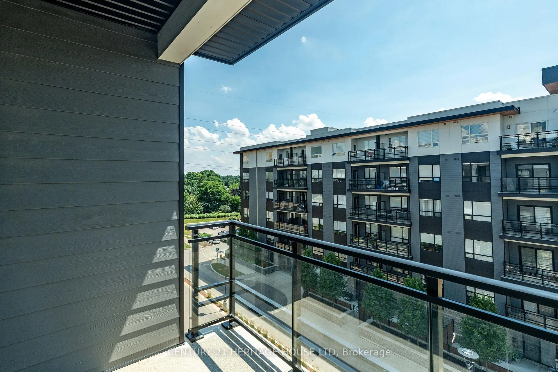 Photo 30 of Unit 512, 251 Northfield Drive E, Waterloo — HOMEH