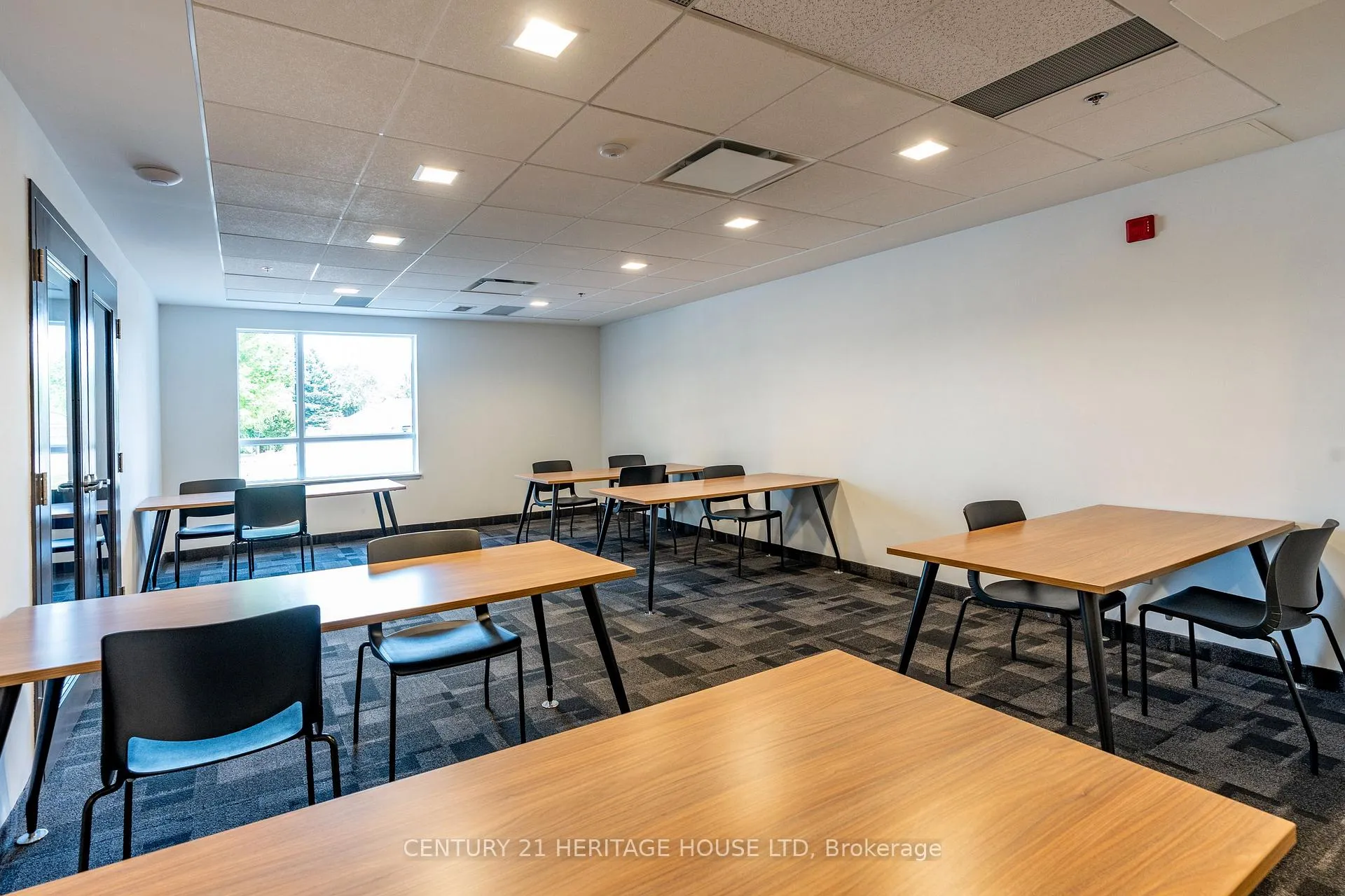 Photo 33 of Unit 512, 251 Northfield Drive E, Waterloo — HOMEH