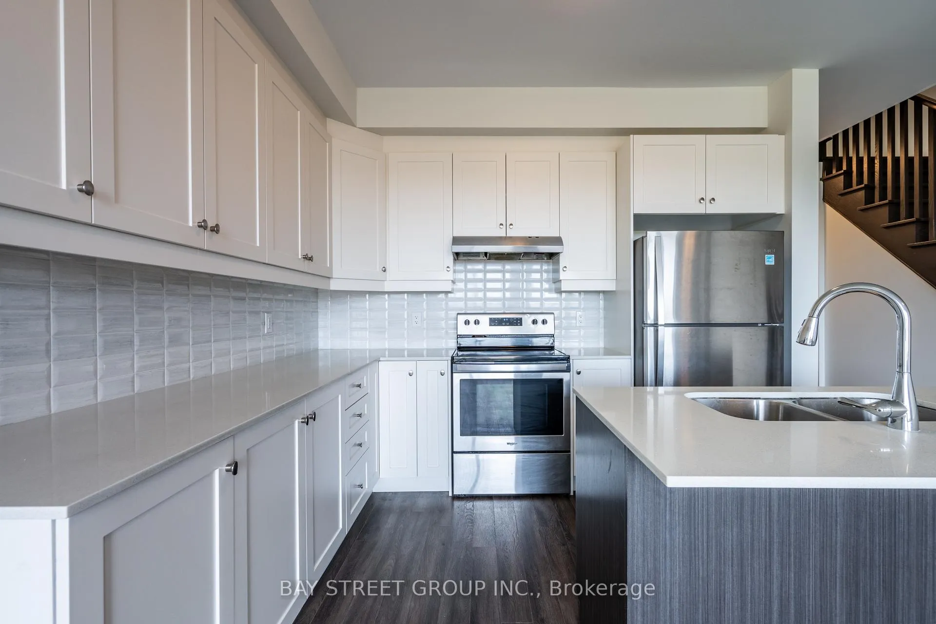 Photo 10 of 6 Bedrock Drive, Hamilton, Stoney Creek — HOMEH