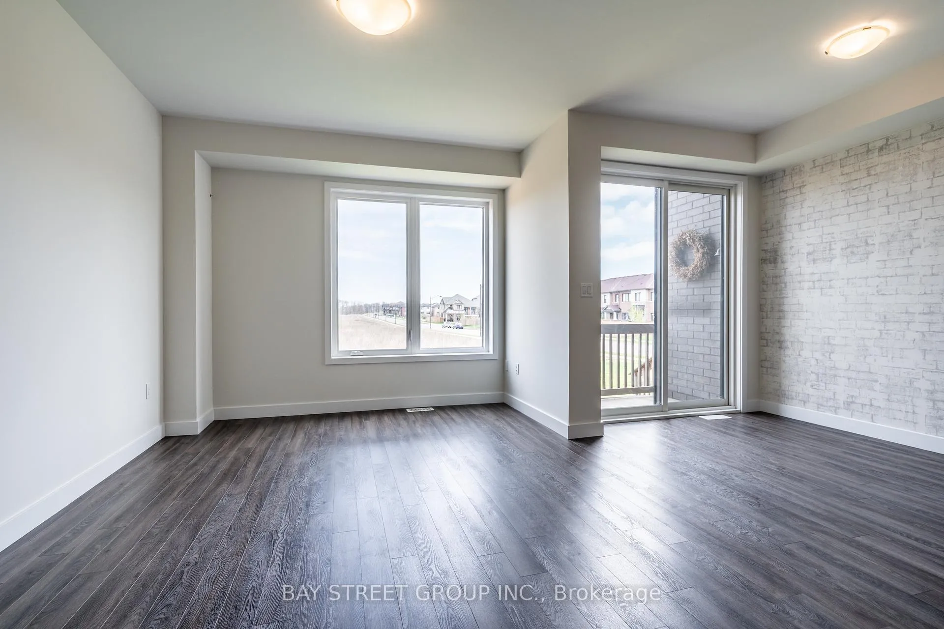 Photo 14 of 6 Bedrock Drive, Hamilton, Stoney Creek — HOMEH