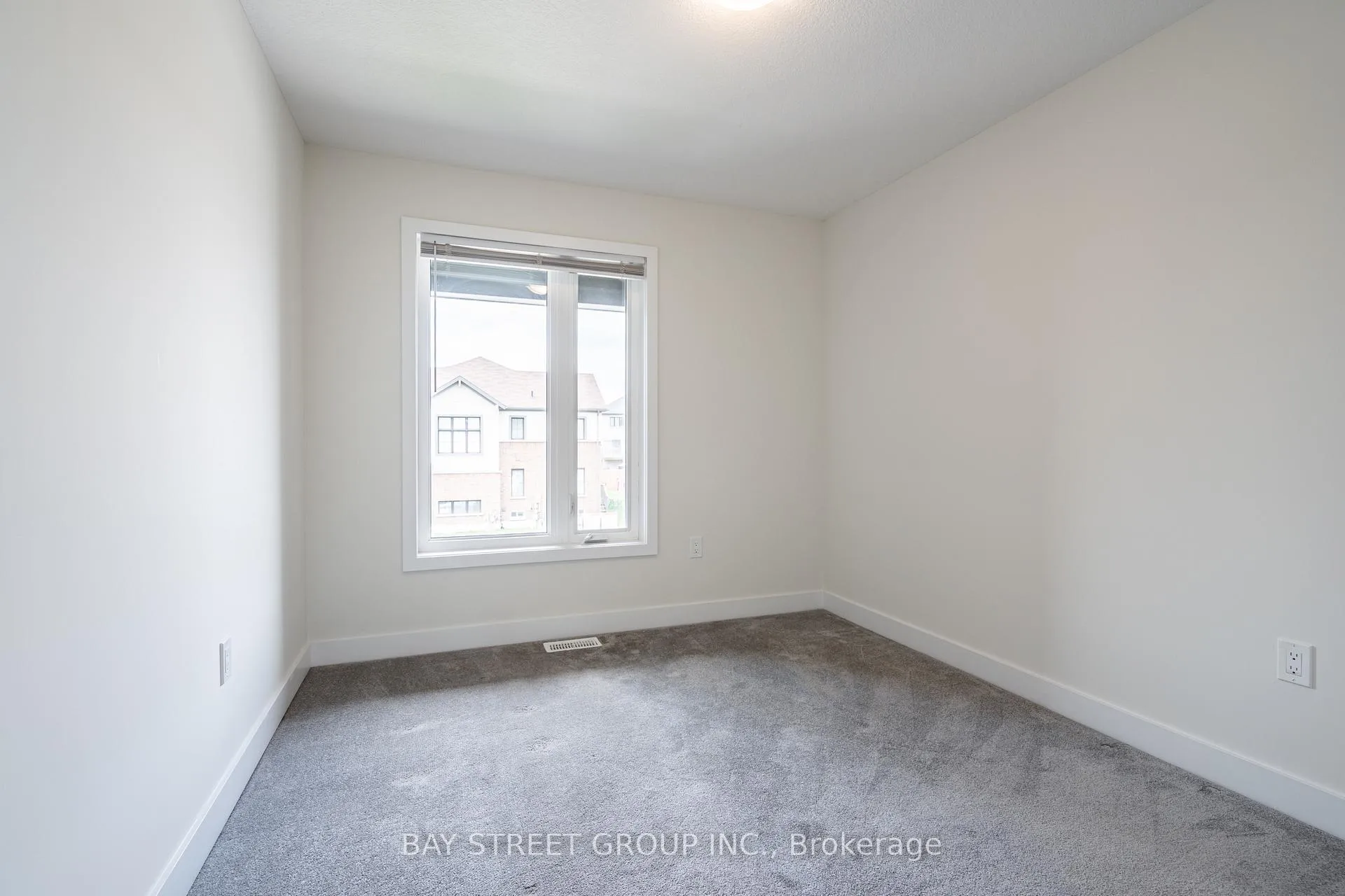Photo 18 of 6 Bedrock Drive, Hamilton, Stoney Creek — HOMEH