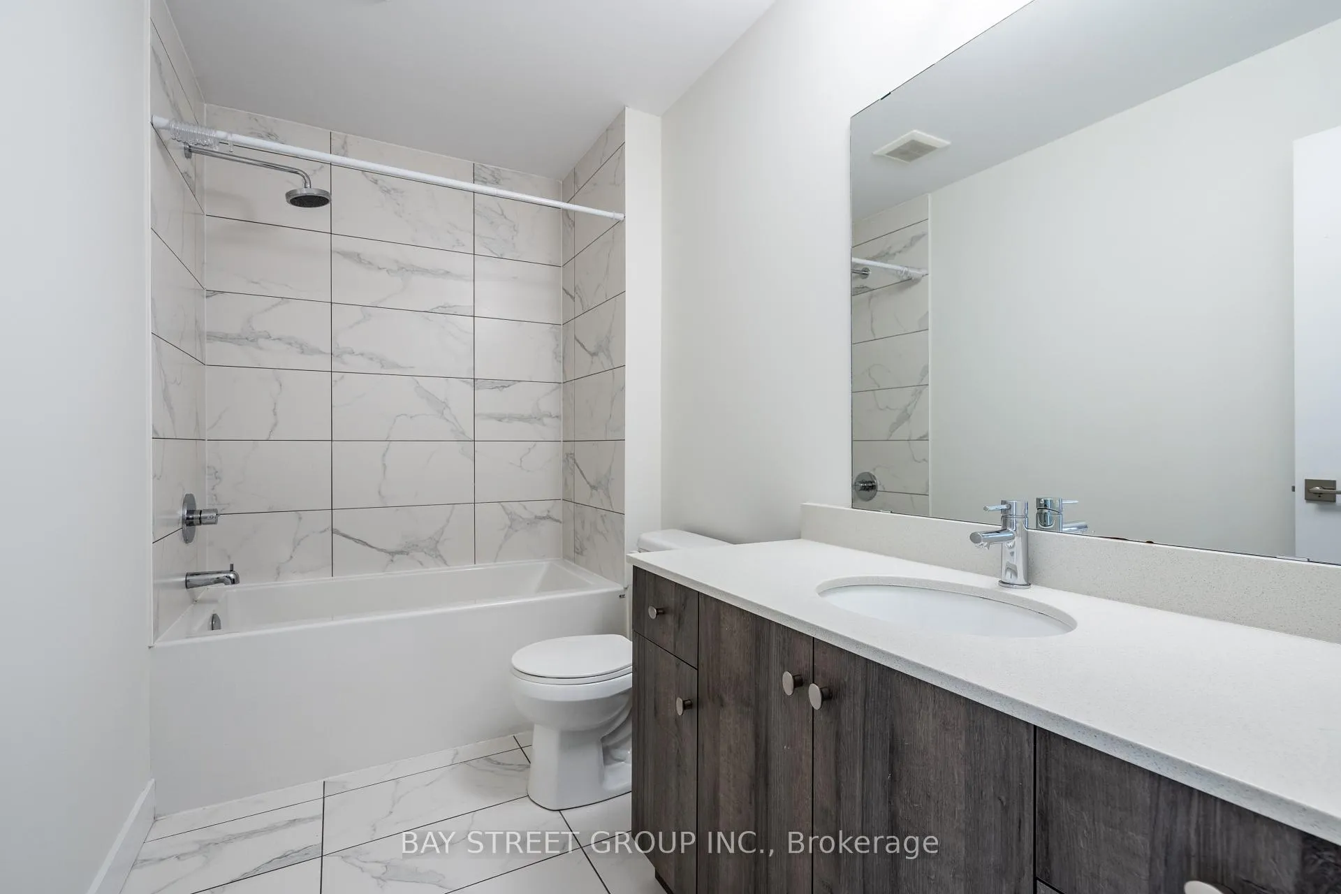 Photo 24 of 6 Bedrock Drive, Hamilton, Stoney Creek — HOMEH