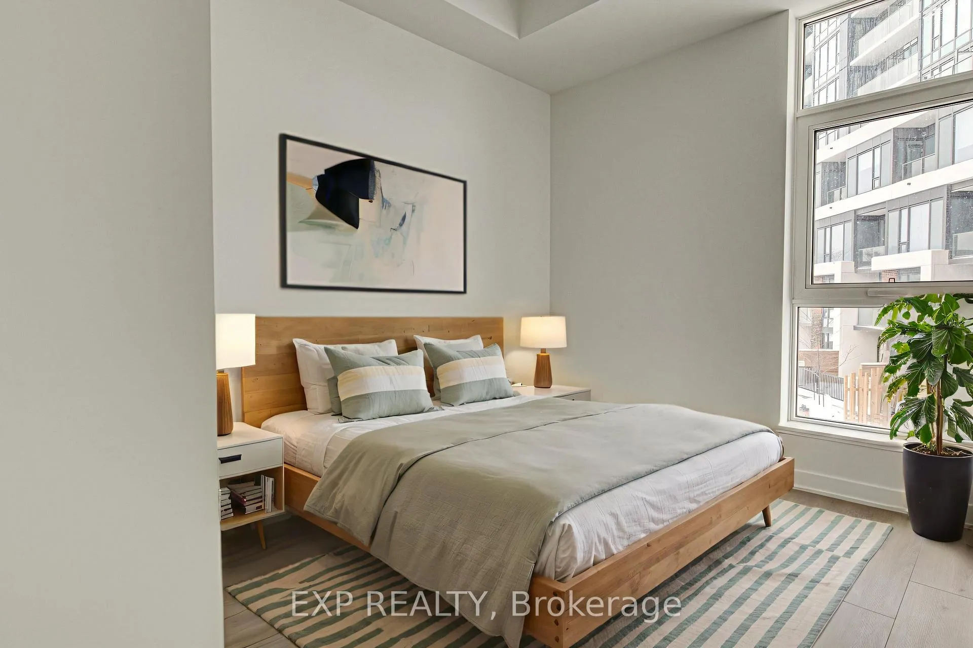 Photo 2 of Unit 207, 25 Wellington Street S, Kitchener — HOMEH