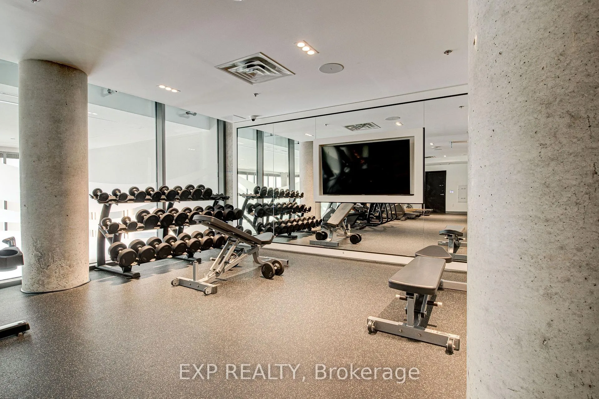 Photo 19 of Unit 207, 25 Wellington Street S, Kitchener — HOMEH