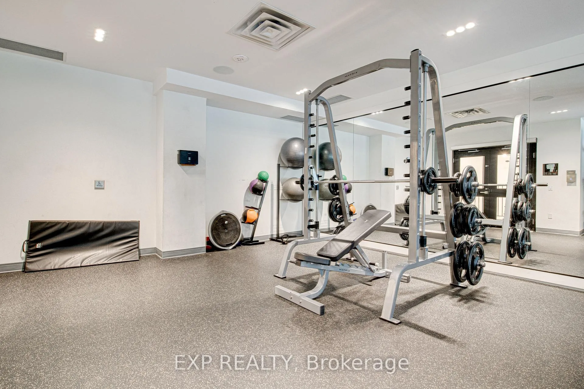 Photo 20 of Unit 207, 25 Wellington Street S, Kitchener — HOMEH