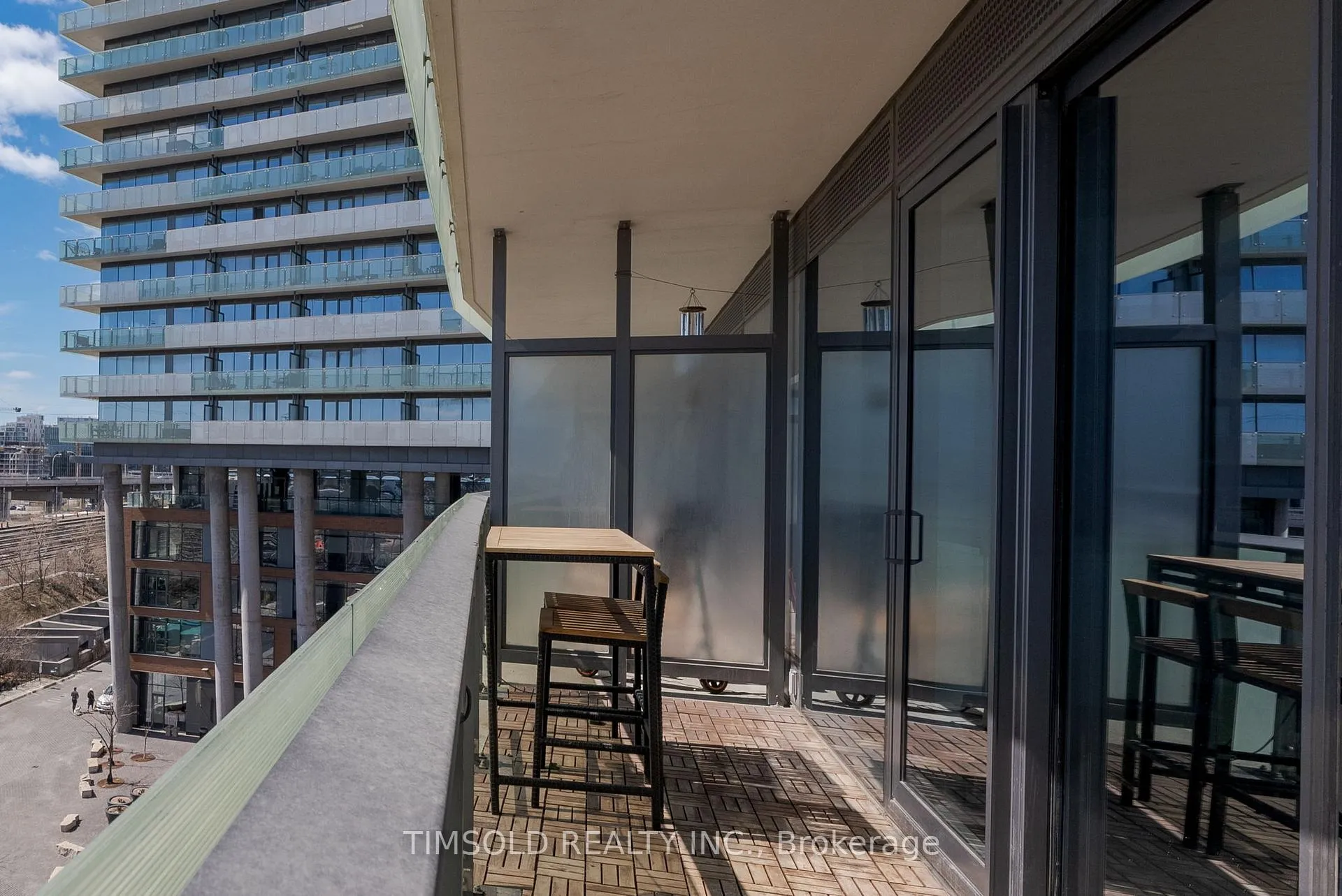Photo 9 of Unit 508, 390 Cherry Street, Toronto, Waterfront Communities — HOMEH