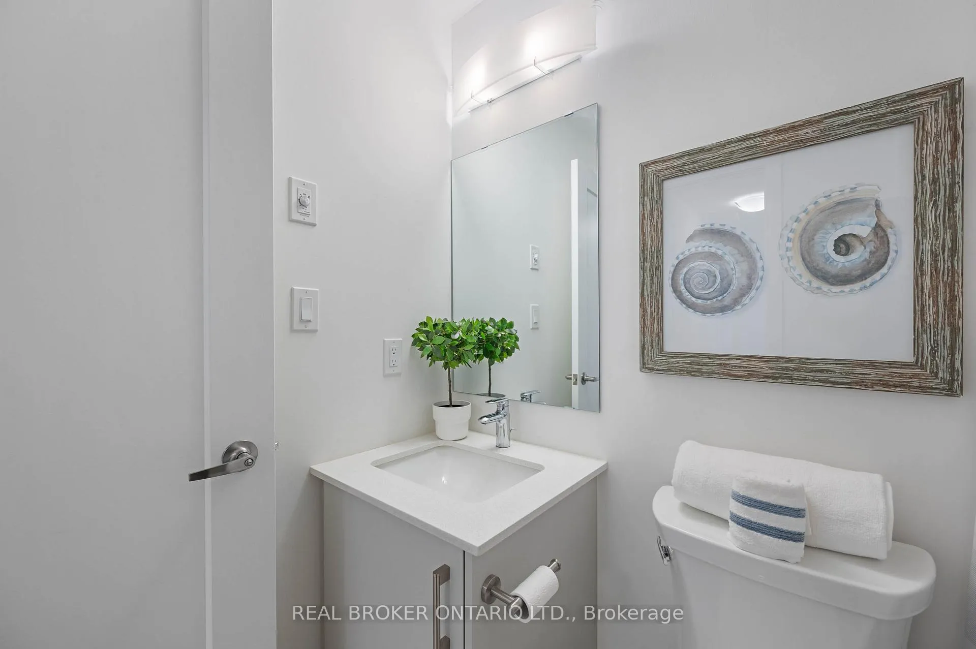 Photo 15 of Unit G4, 20 Palace Street, Kitchener — HOMEH