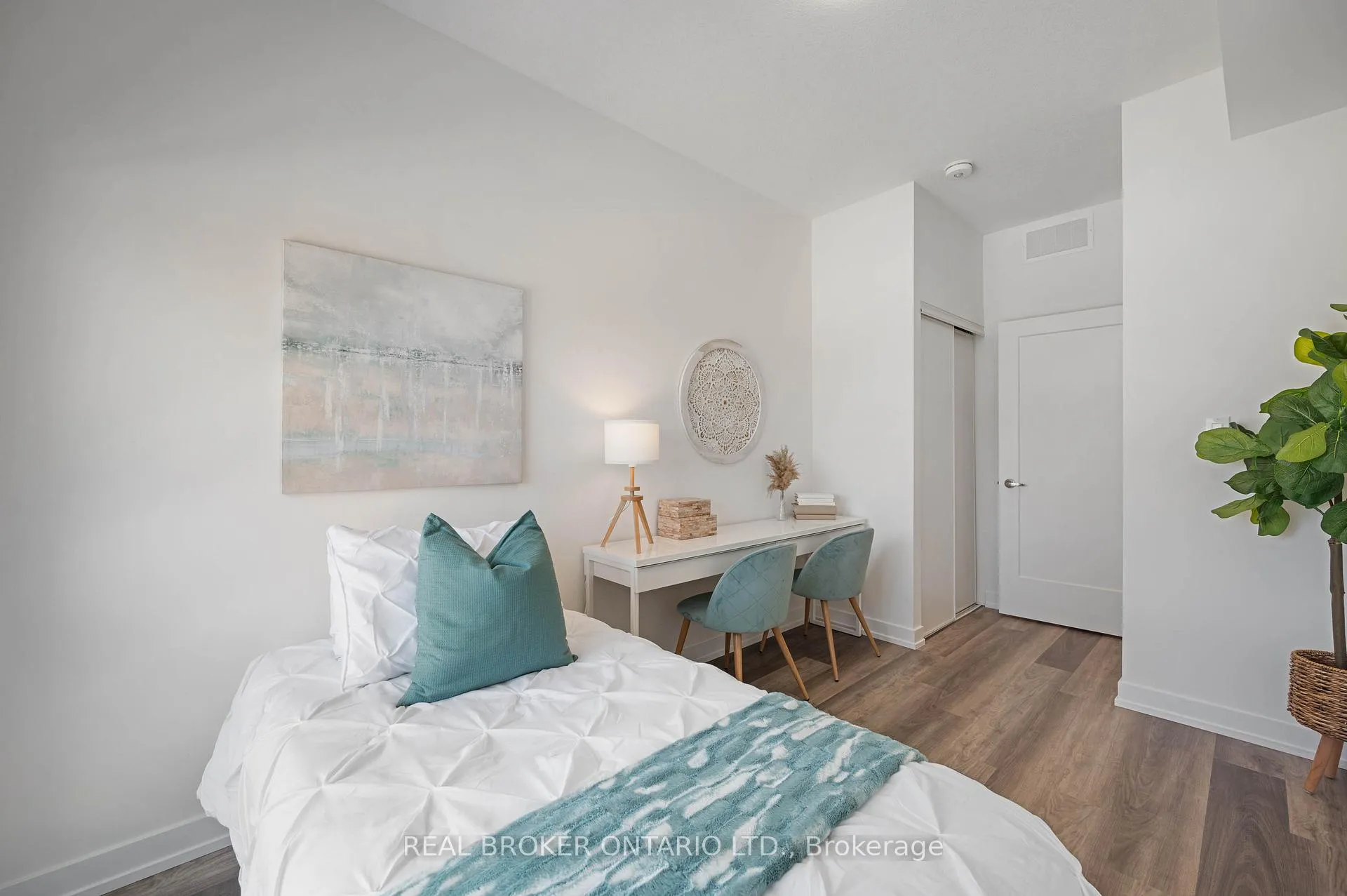 Photo 18 of Unit G4, 20 Palace Street, Kitchener — HOMEH