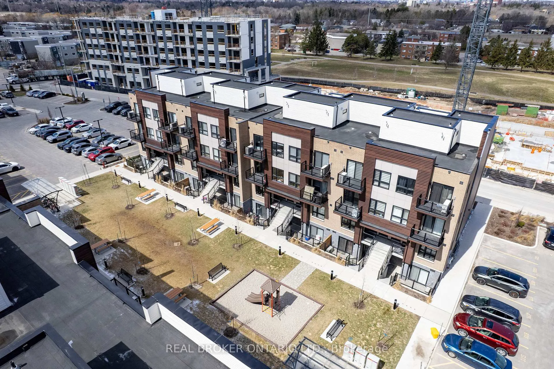 Photo 23 of Unit G4, 20 Palace Street, Kitchener — HOMEH
