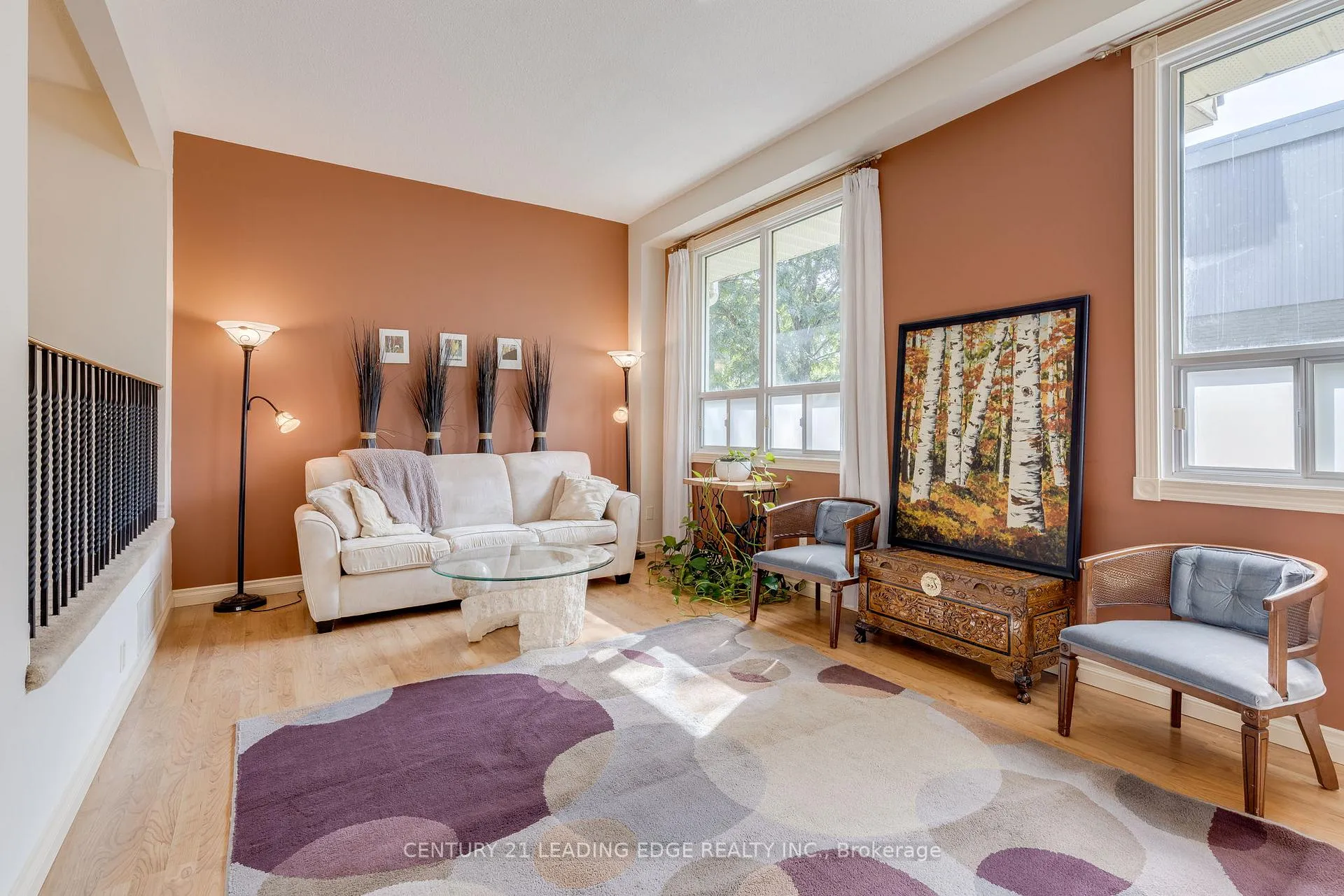 Photo 4 of 129 Poplar Crescent, Aurora, Aurora Highlands — HOMEH