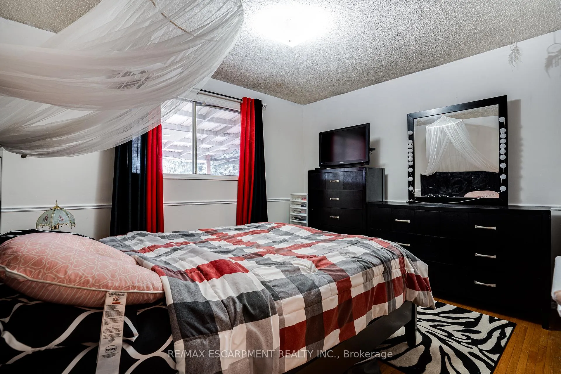 Photo 11 of 188 Clifton Downs Road, Hamilton, Gilbert — HOMEH