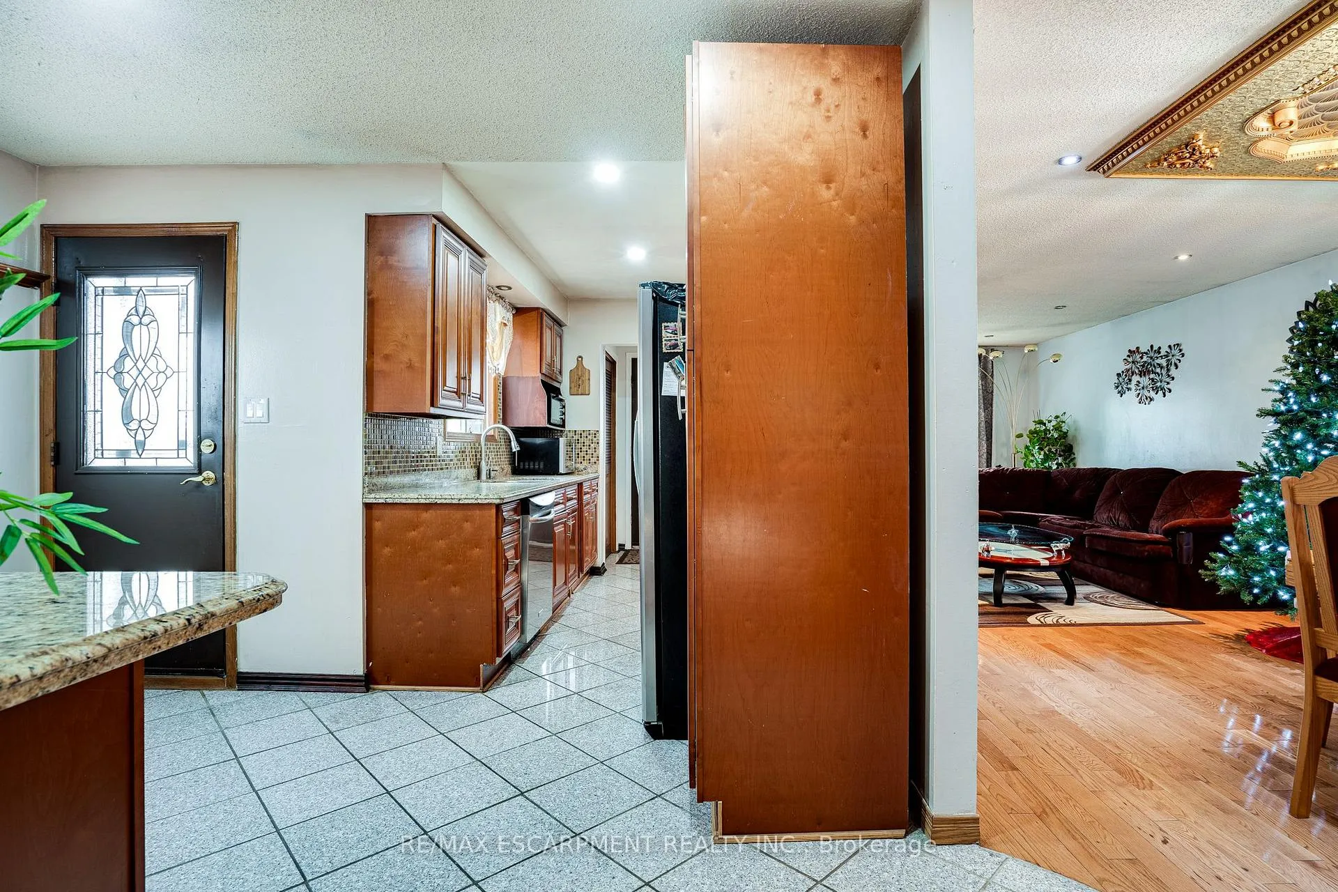 Photo 14 of 188 Clifton Downs Road, Hamilton, Gilbert — HOMEH