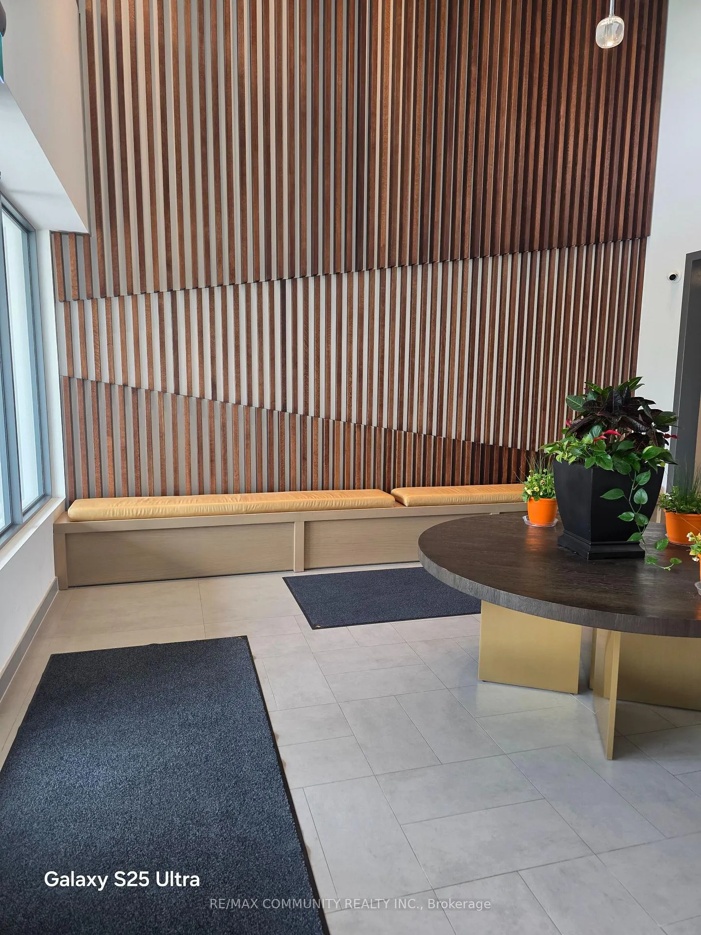 Photo 2 of Unit 419, 121 Highway 8, Hamilton, Stoney Creek — HOMEH