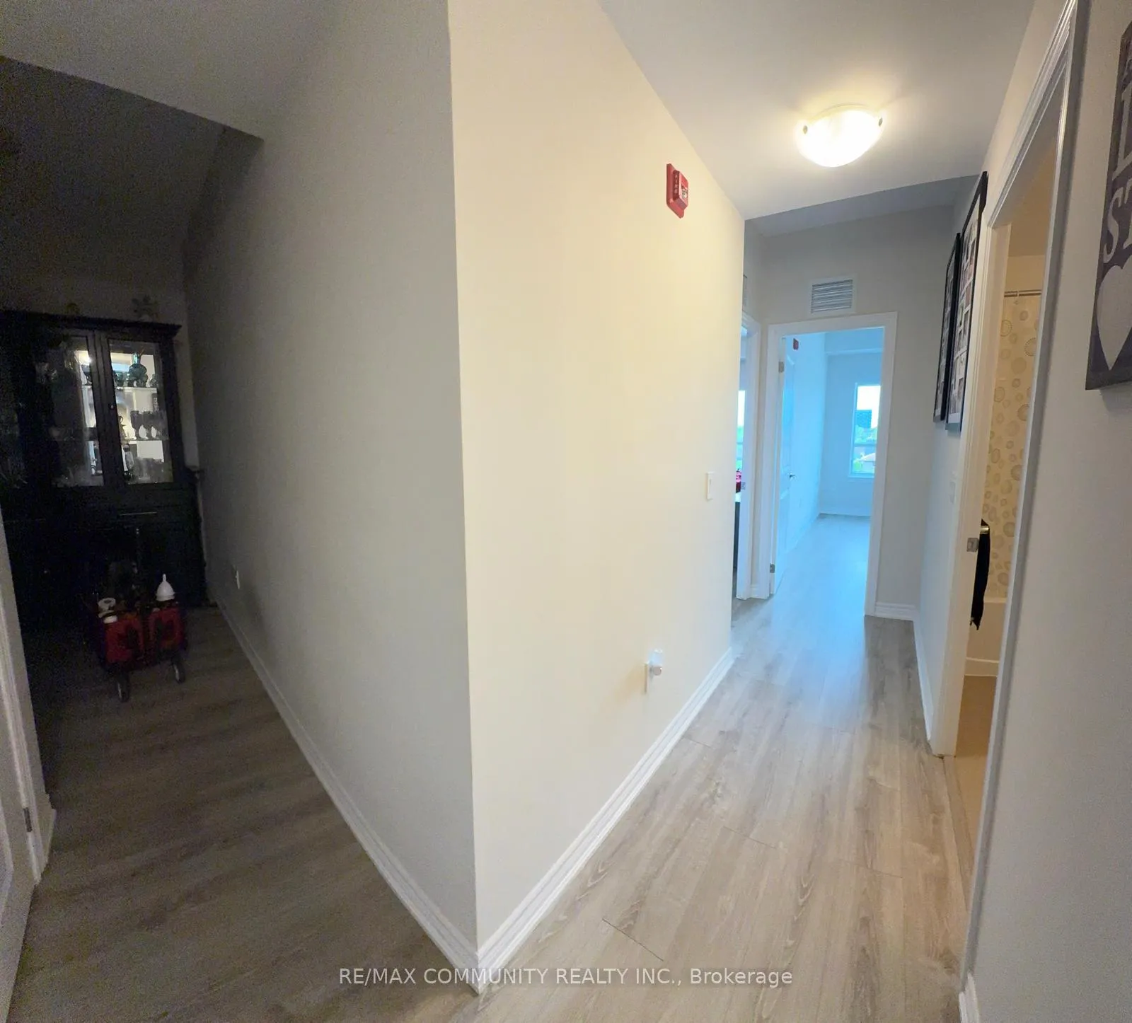 Photo 5 of Unit 419, 121 Highway 8, Hamilton, Stoney Creek — HOMEH