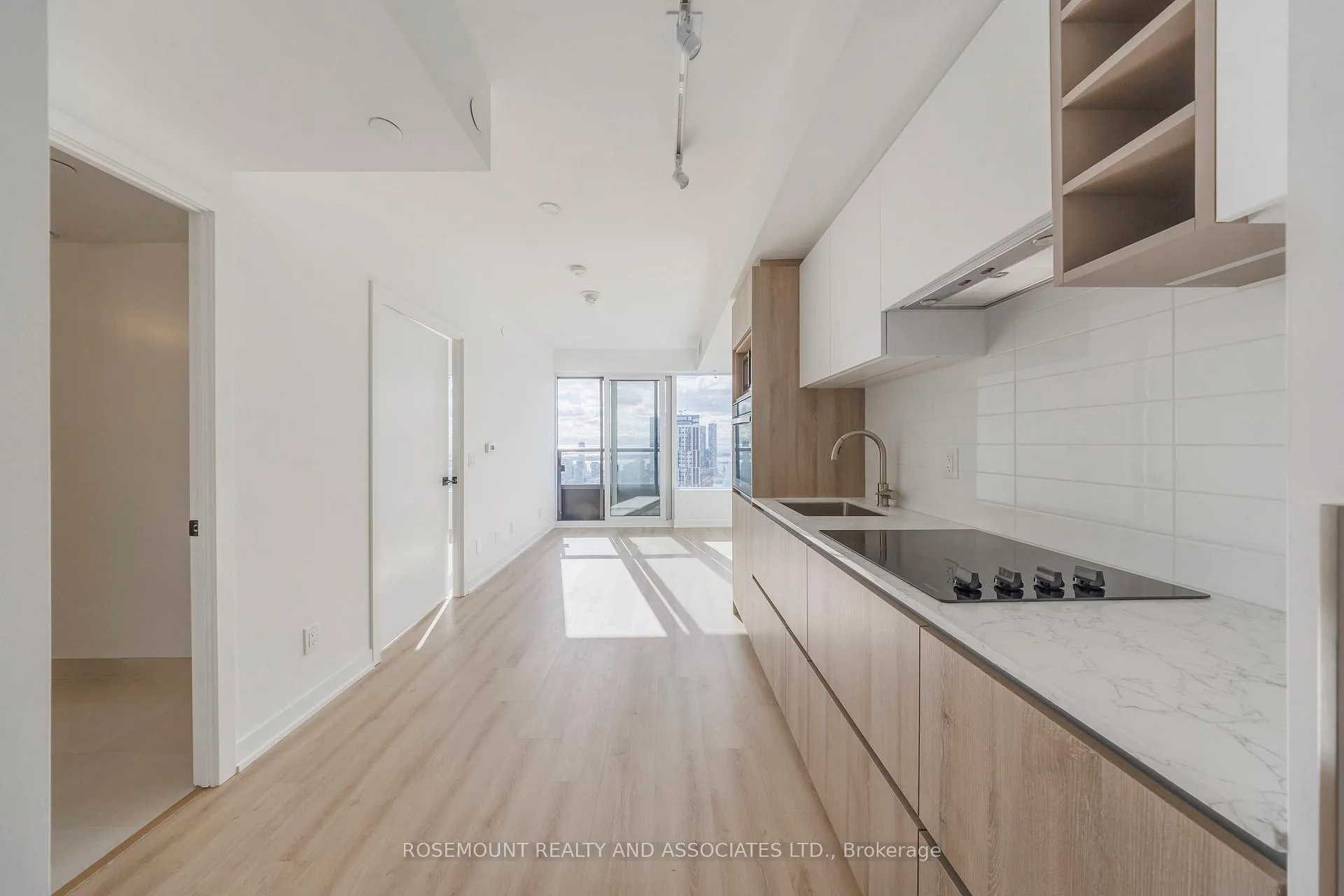 Photo 2 of Unit 5016, 319 Jarvis Street, Toronto, Moss Park — HOMEH